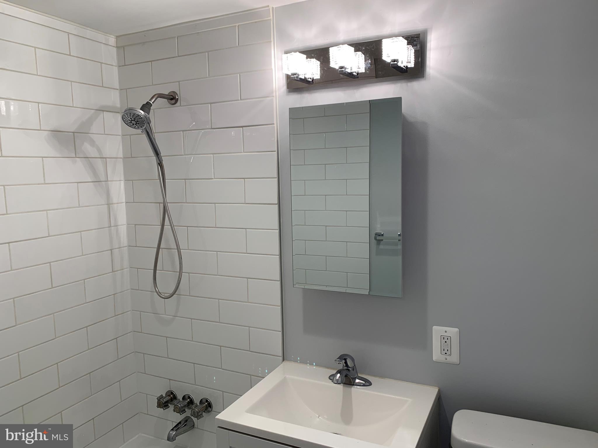 4600 DUKE - Residential