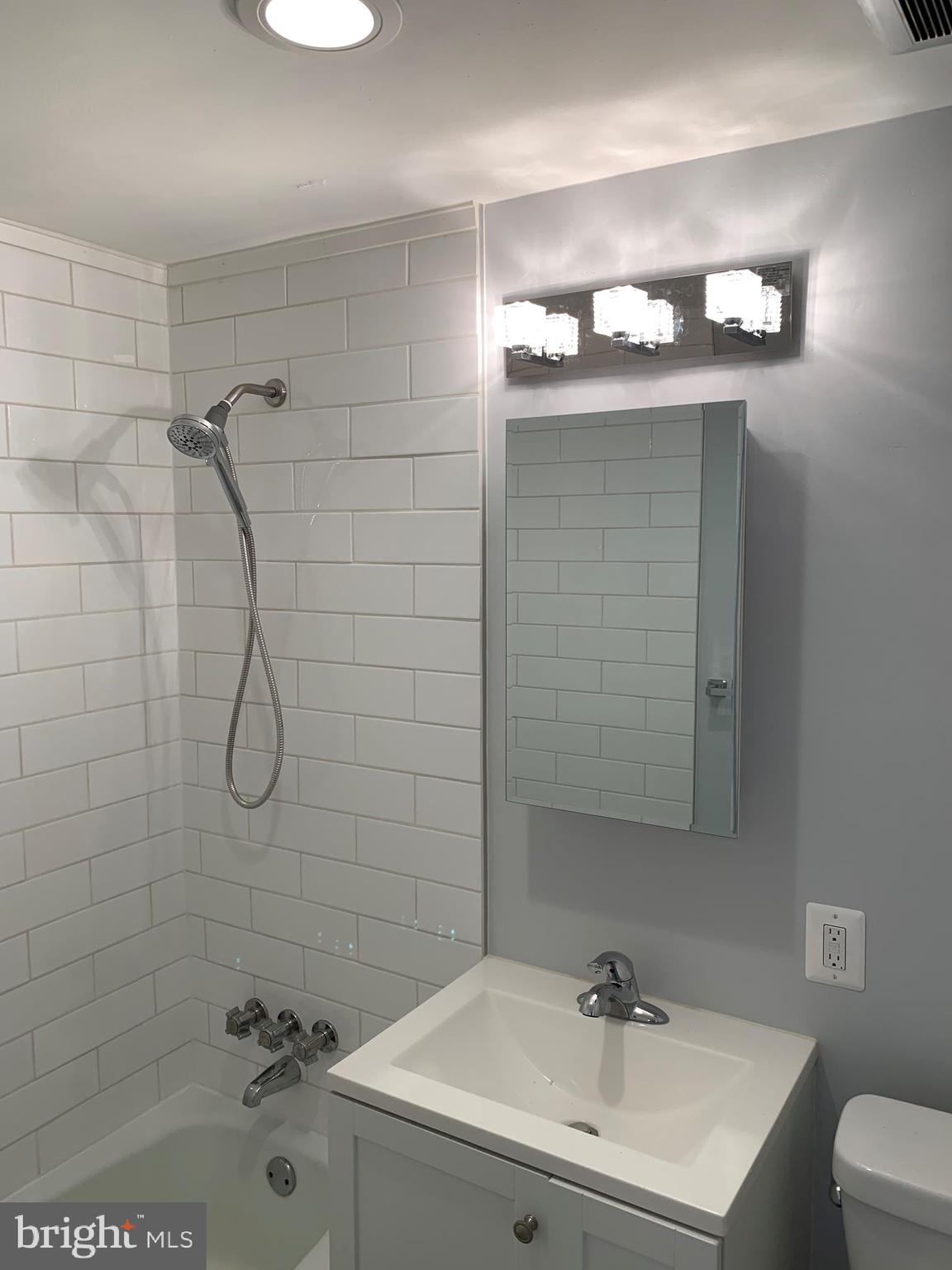 4600 DUKE - Residential