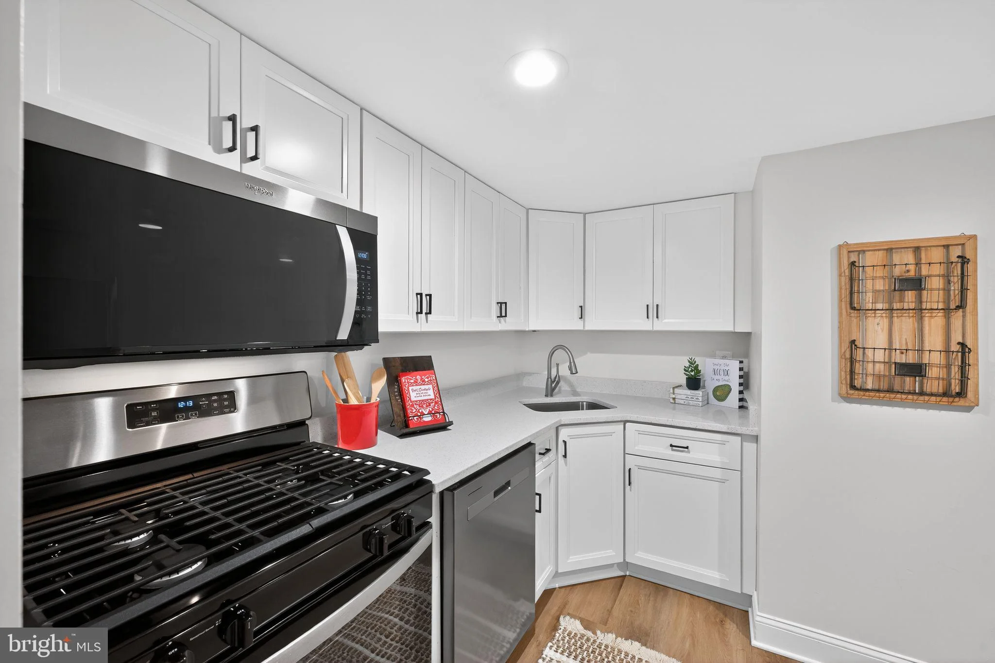 1533 Northgate Square Unit 11B