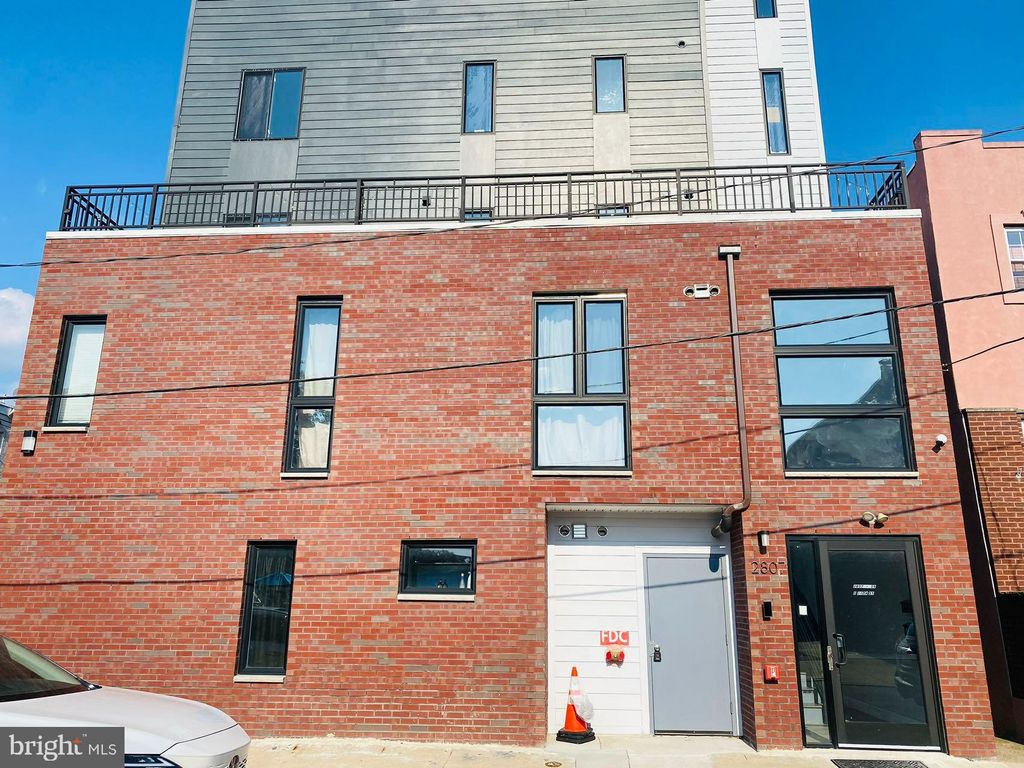 Photo of 2807 S 11th Street #2B, PHILADELPHIA, PA 19148 (MLS # PAPH2550960)