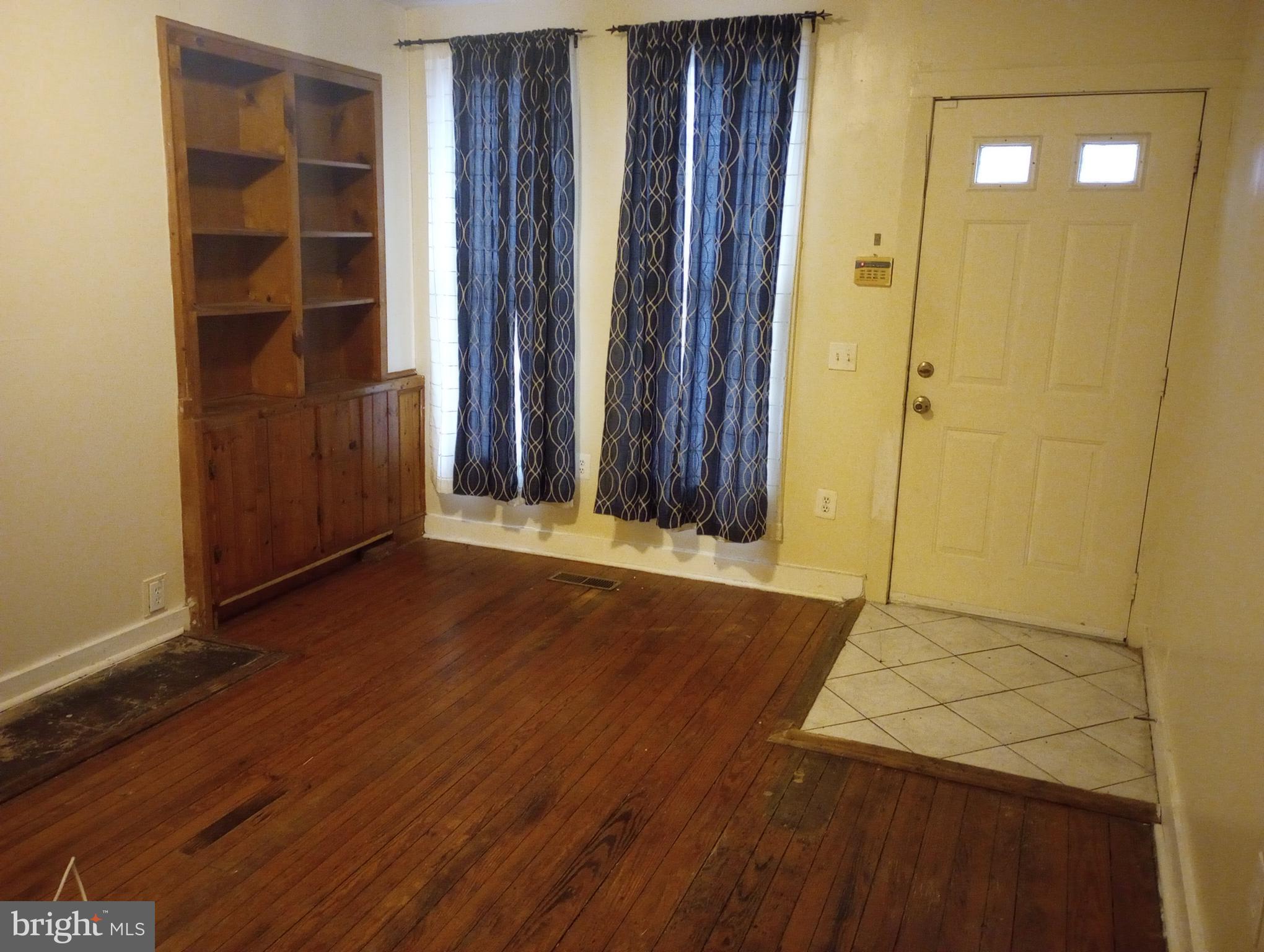 CHARLES VILLAGE - Residential