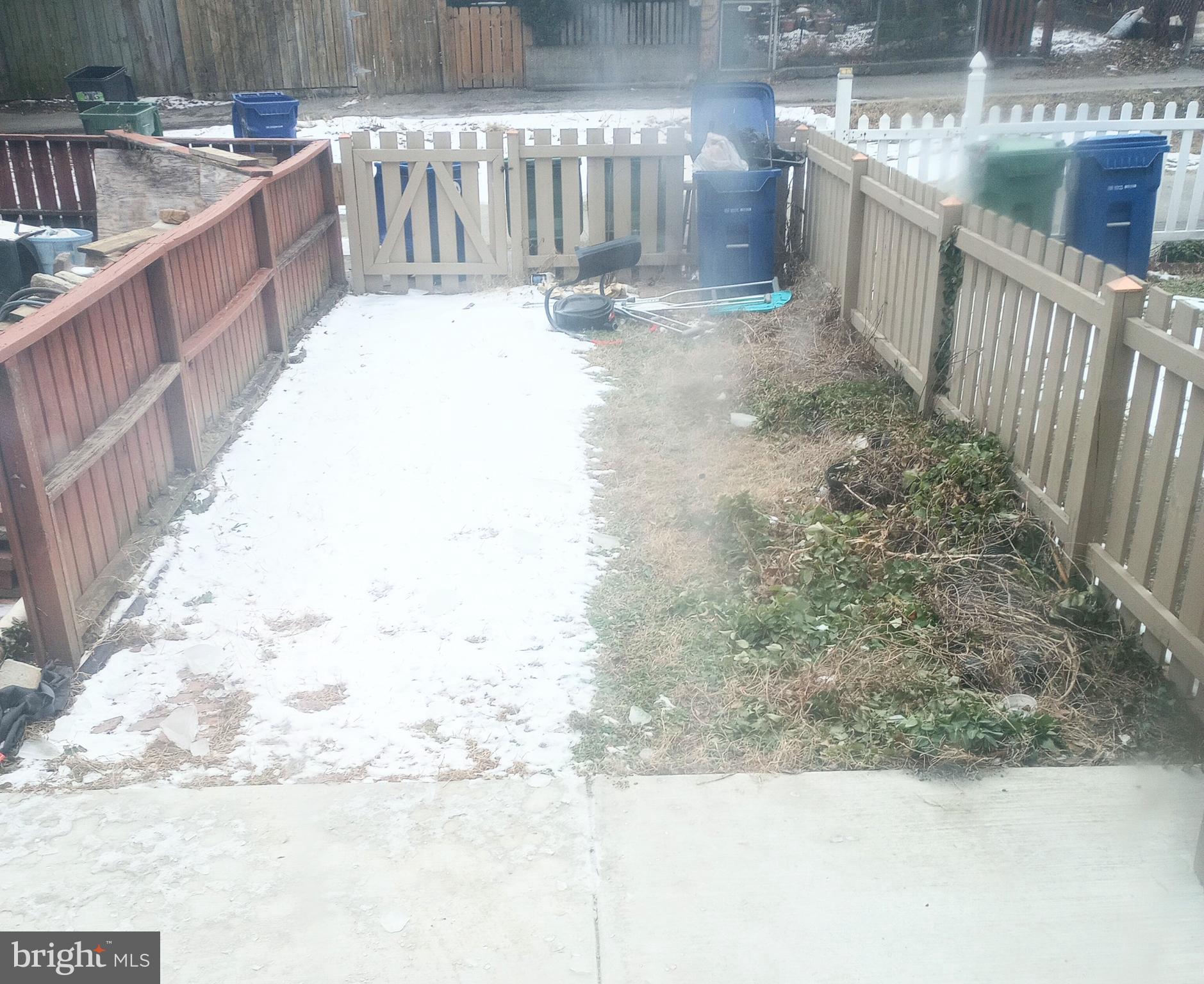 CHARLES VILLAGE - Residential