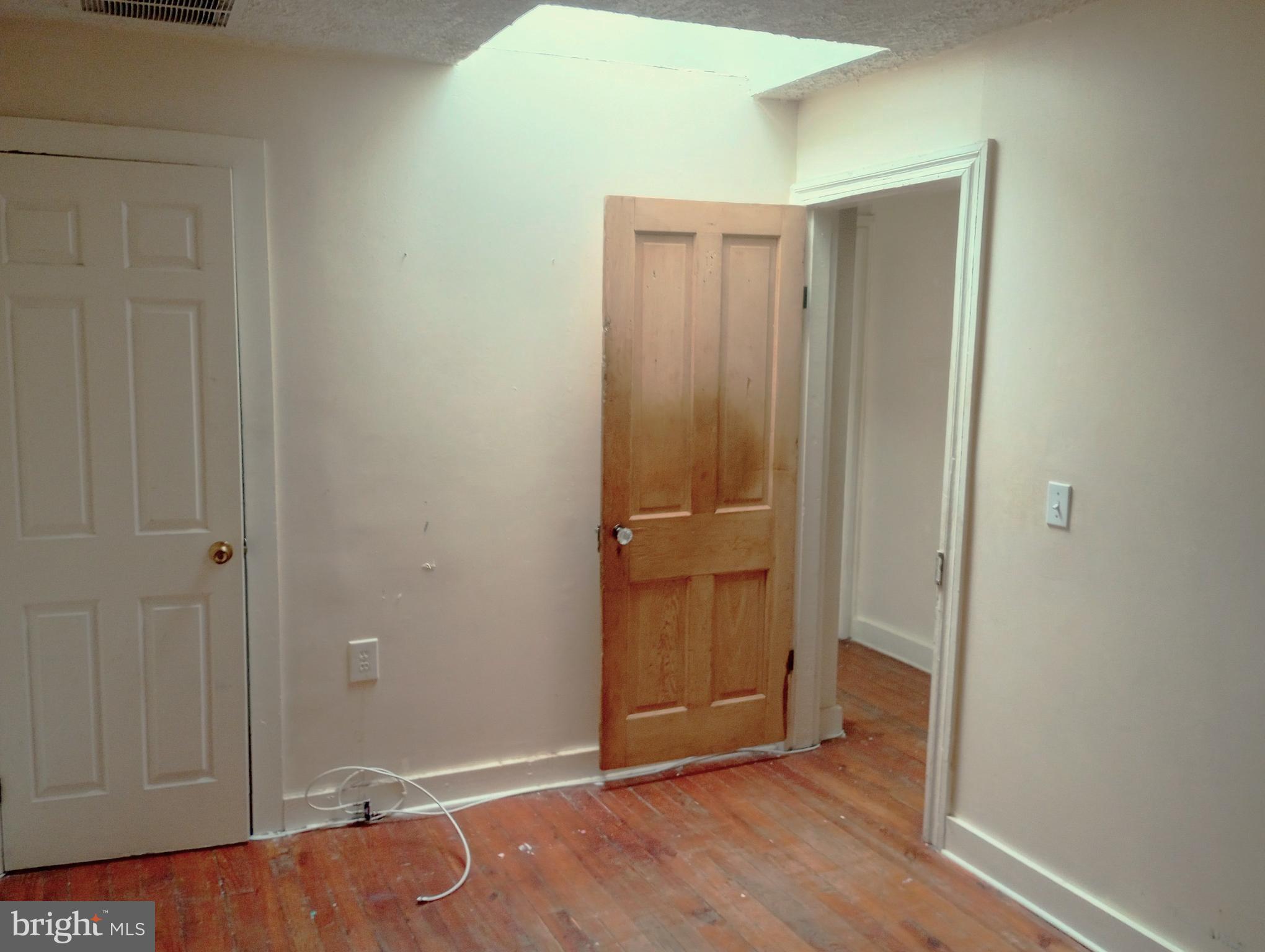 CHARLES VILLAGE - Residential