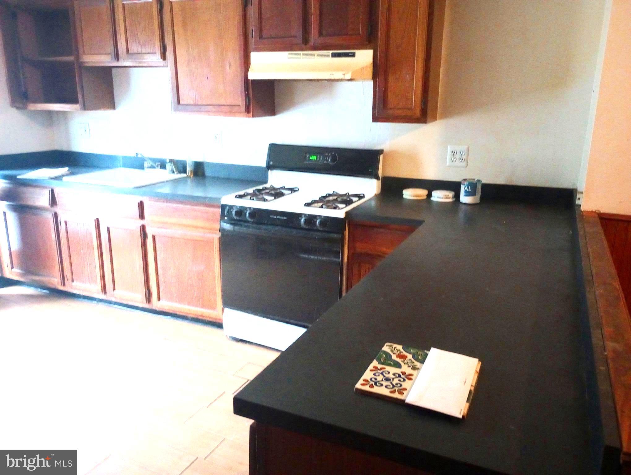 CHARLES VILLAGE - Residential