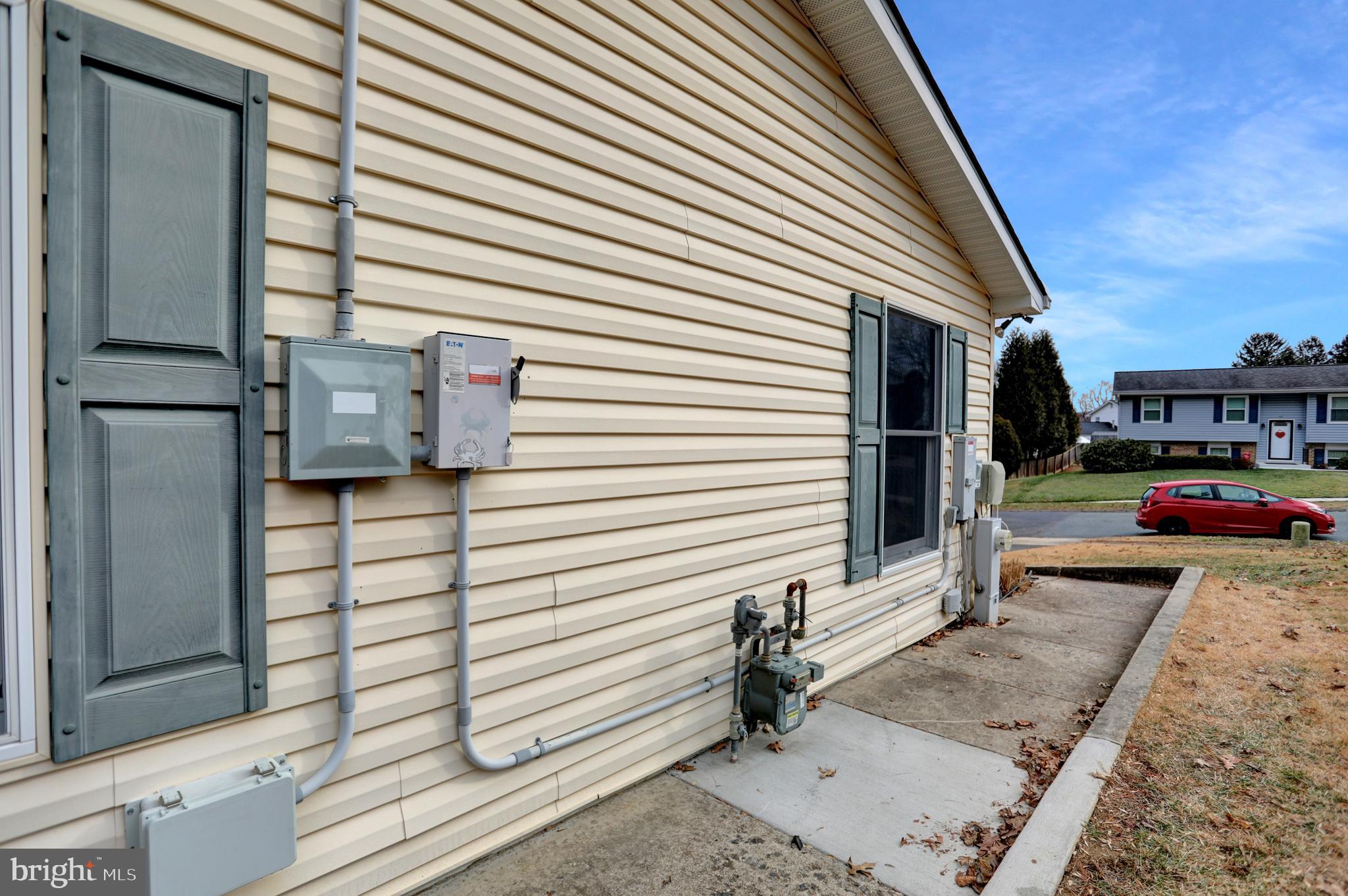 FOREST LAKES - Residential