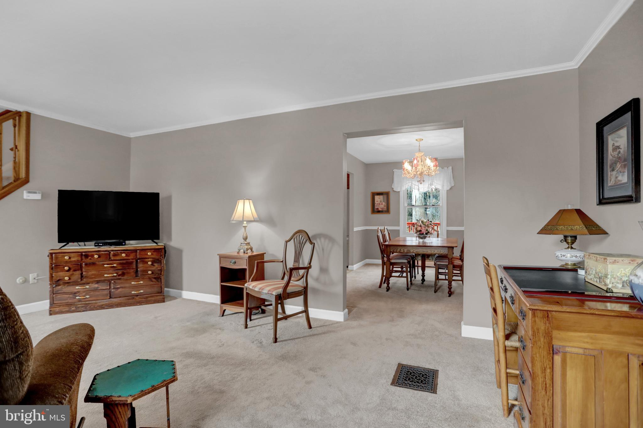 FOREST LAKES - Residential