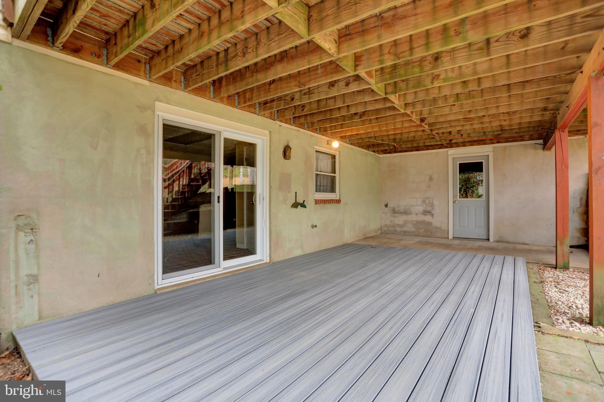 FOREST LAKES - Residential