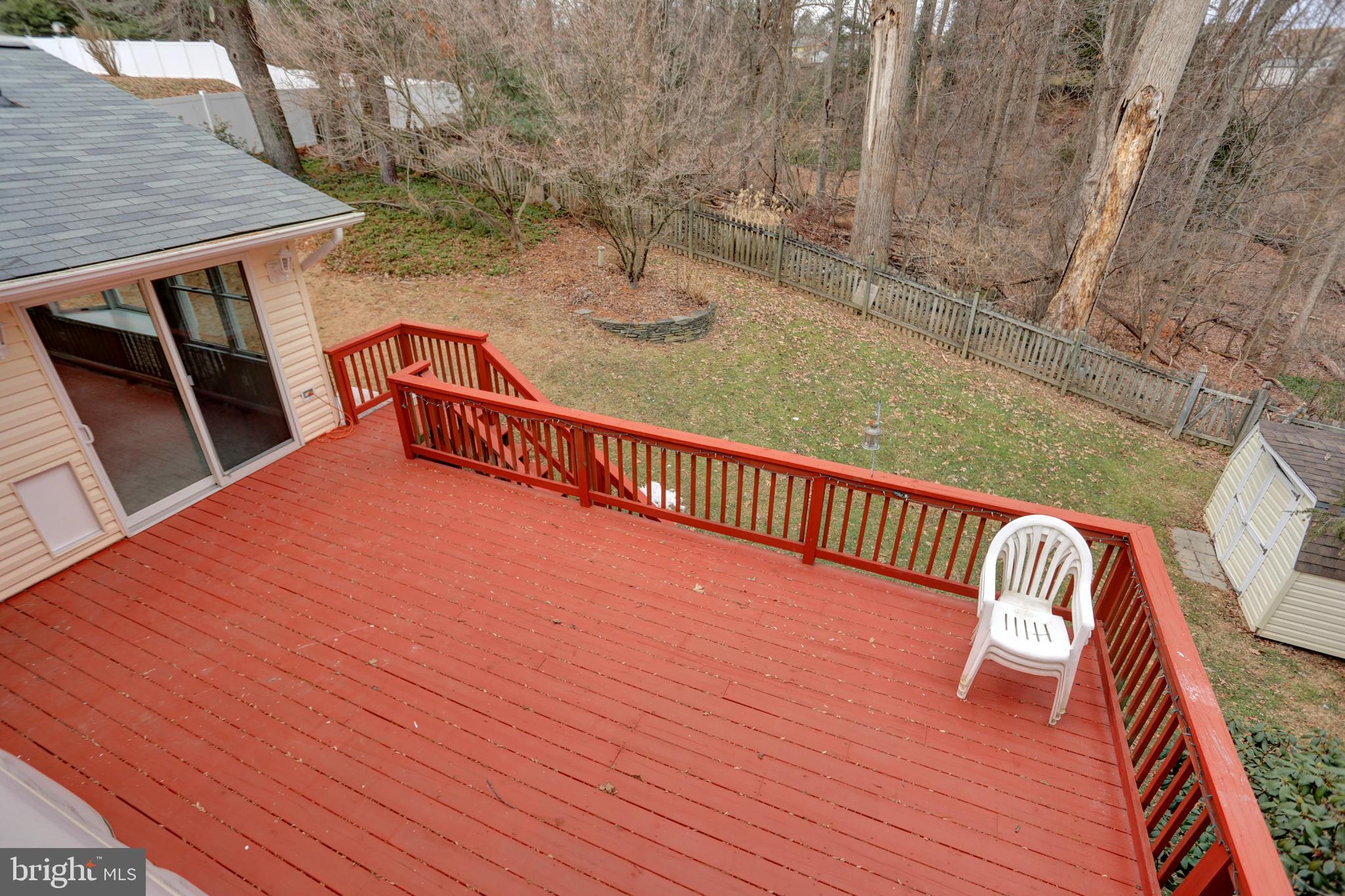 FOREST LAKES - Residential