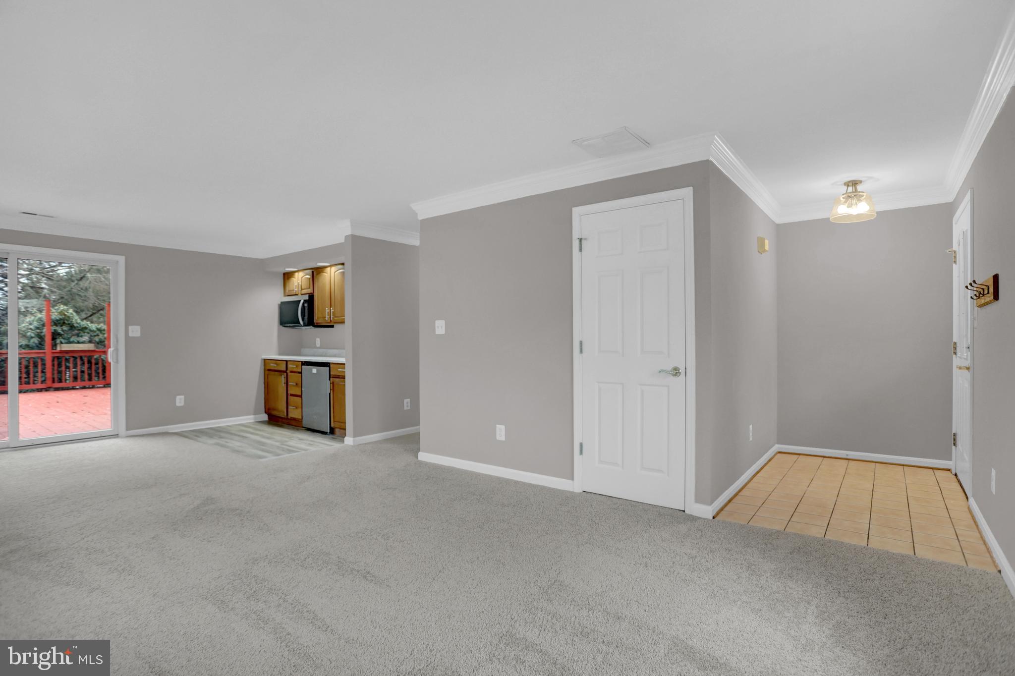 FOREST LAKES - Residential