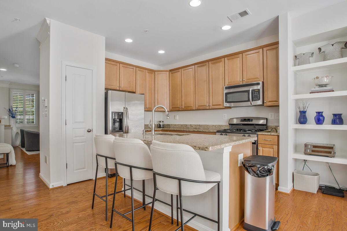 BOUCHER PLACE - Residential Lease