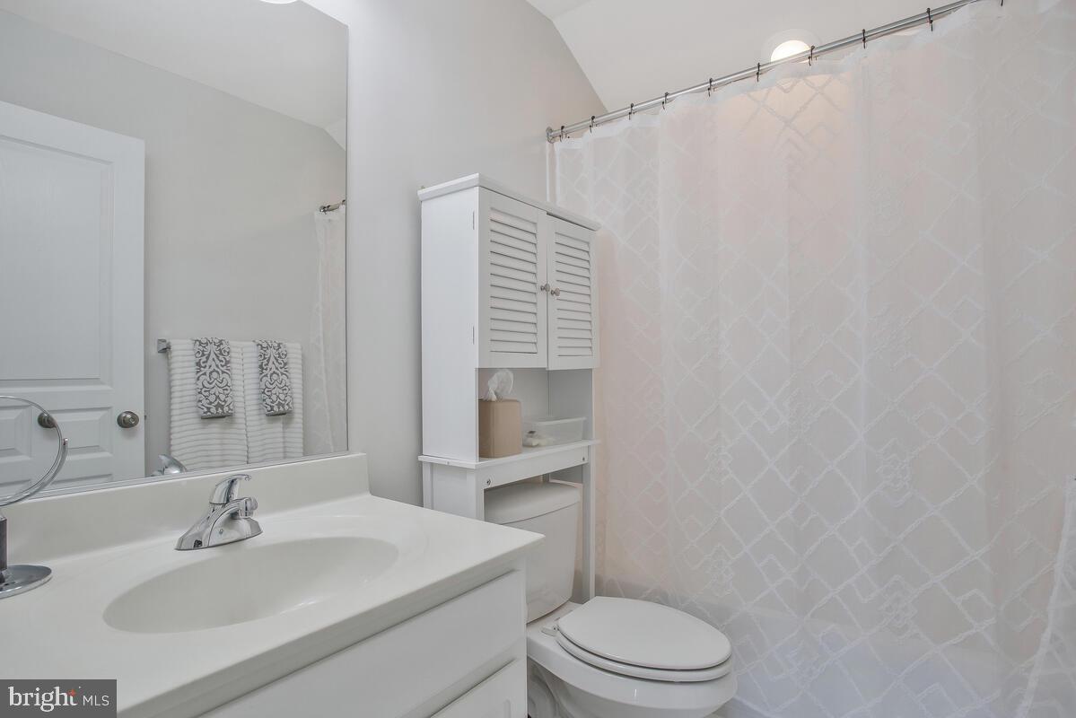 BOUCHER PLACE - Residential Lease