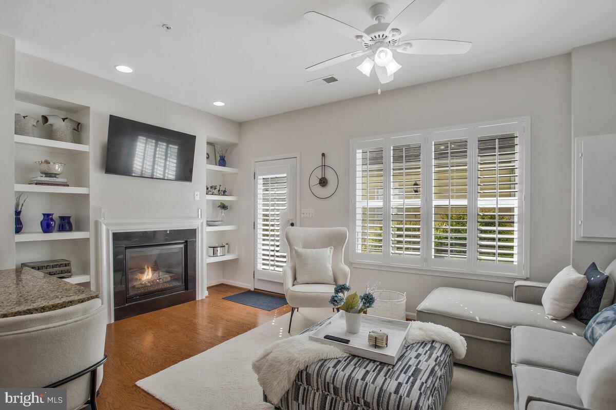 BOUCHER PLACE - Residential Lease