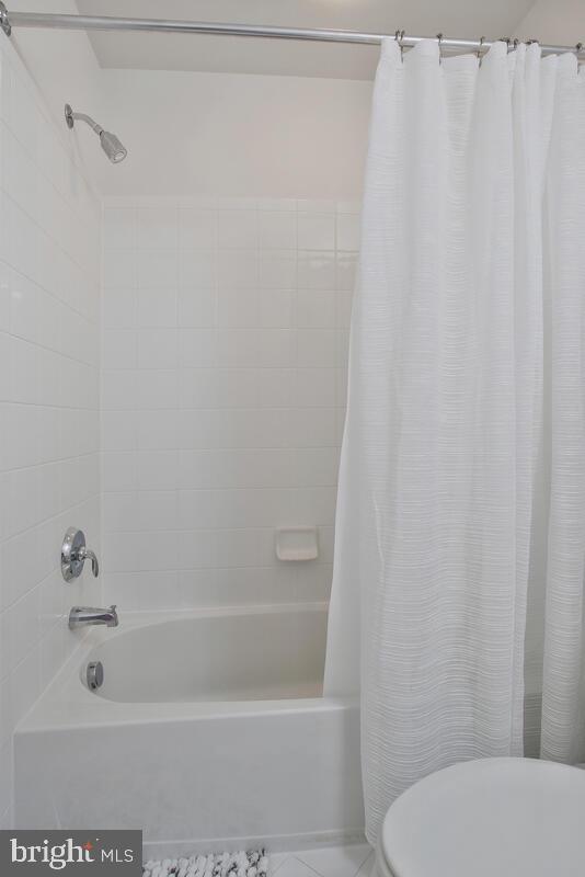 BOUCHER PLACE - Residential Lease