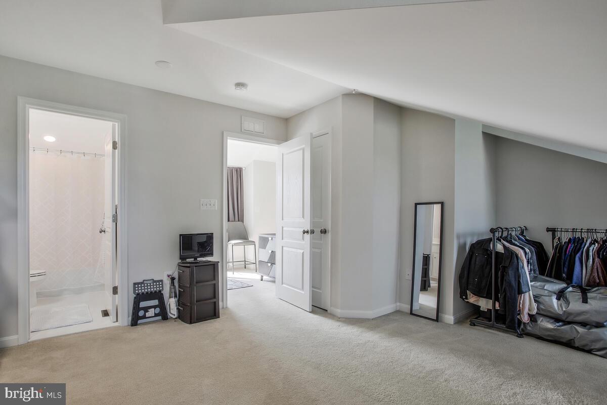 BOUCHER PLACE - Residential Lease