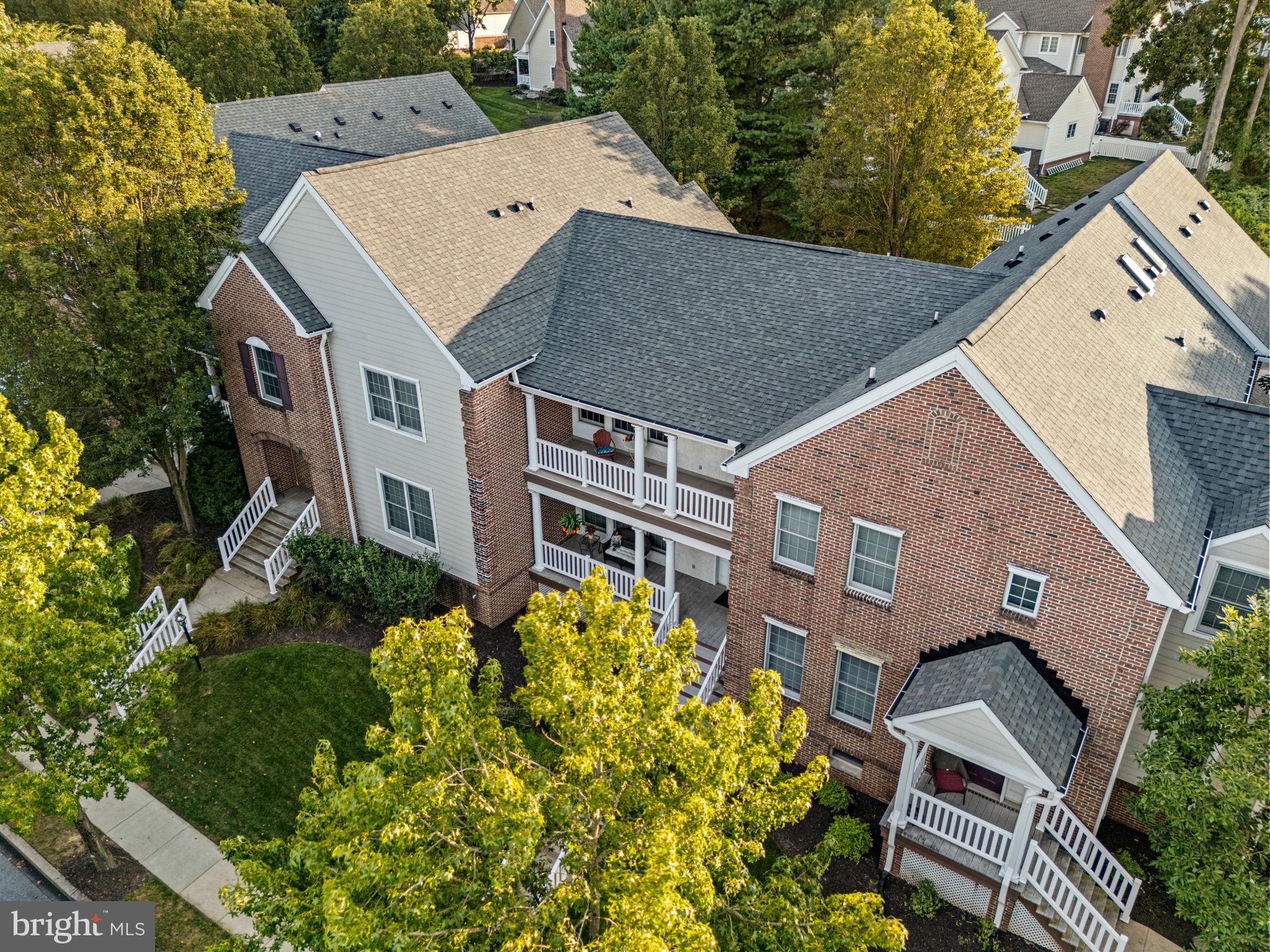 EAGLEVIEW - Residential