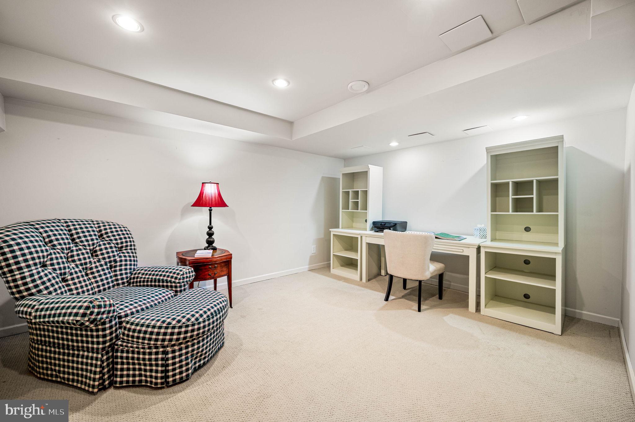 EAGLEVIEW - Residential