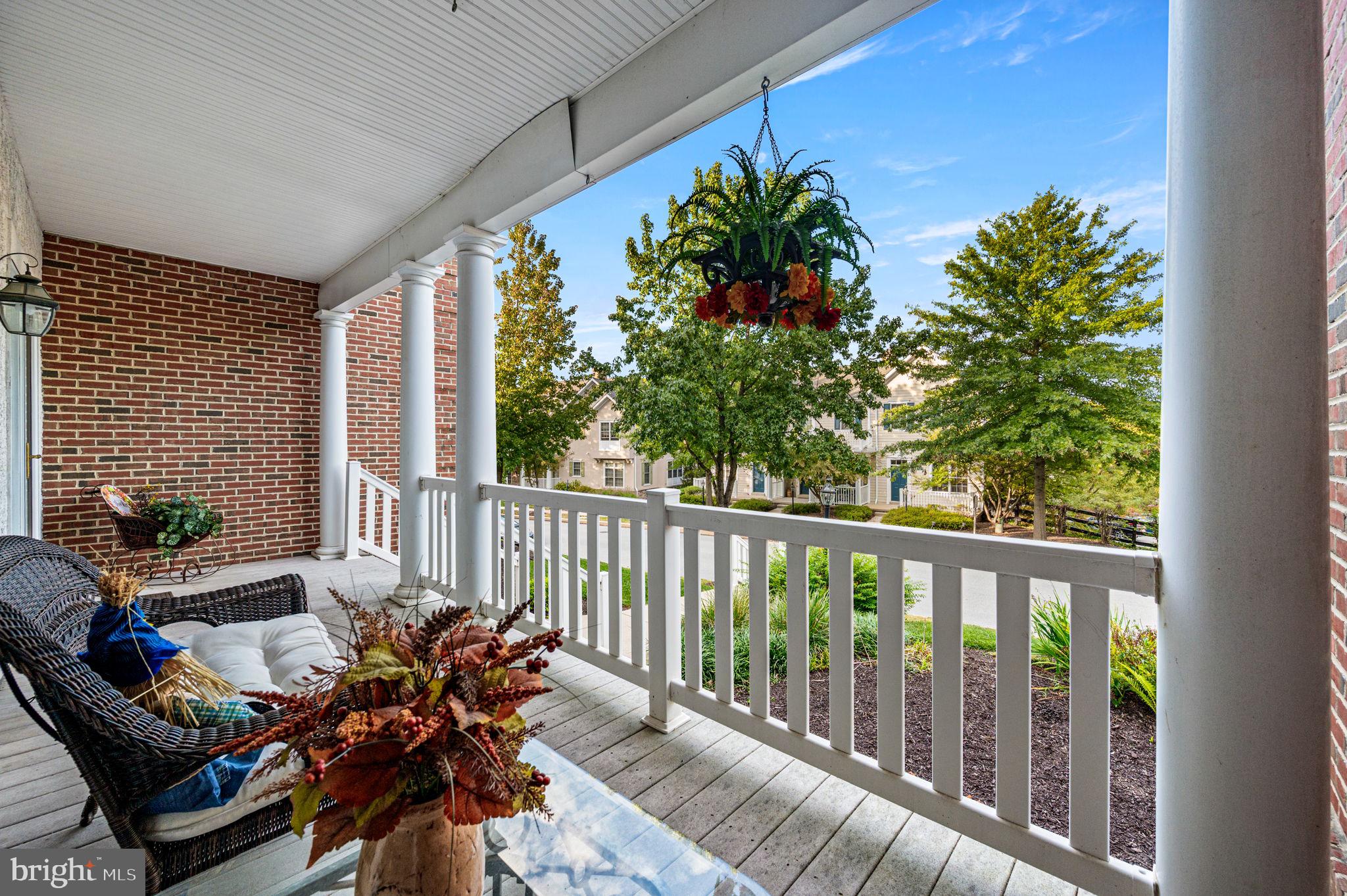 EAGLEVIEW - Residential