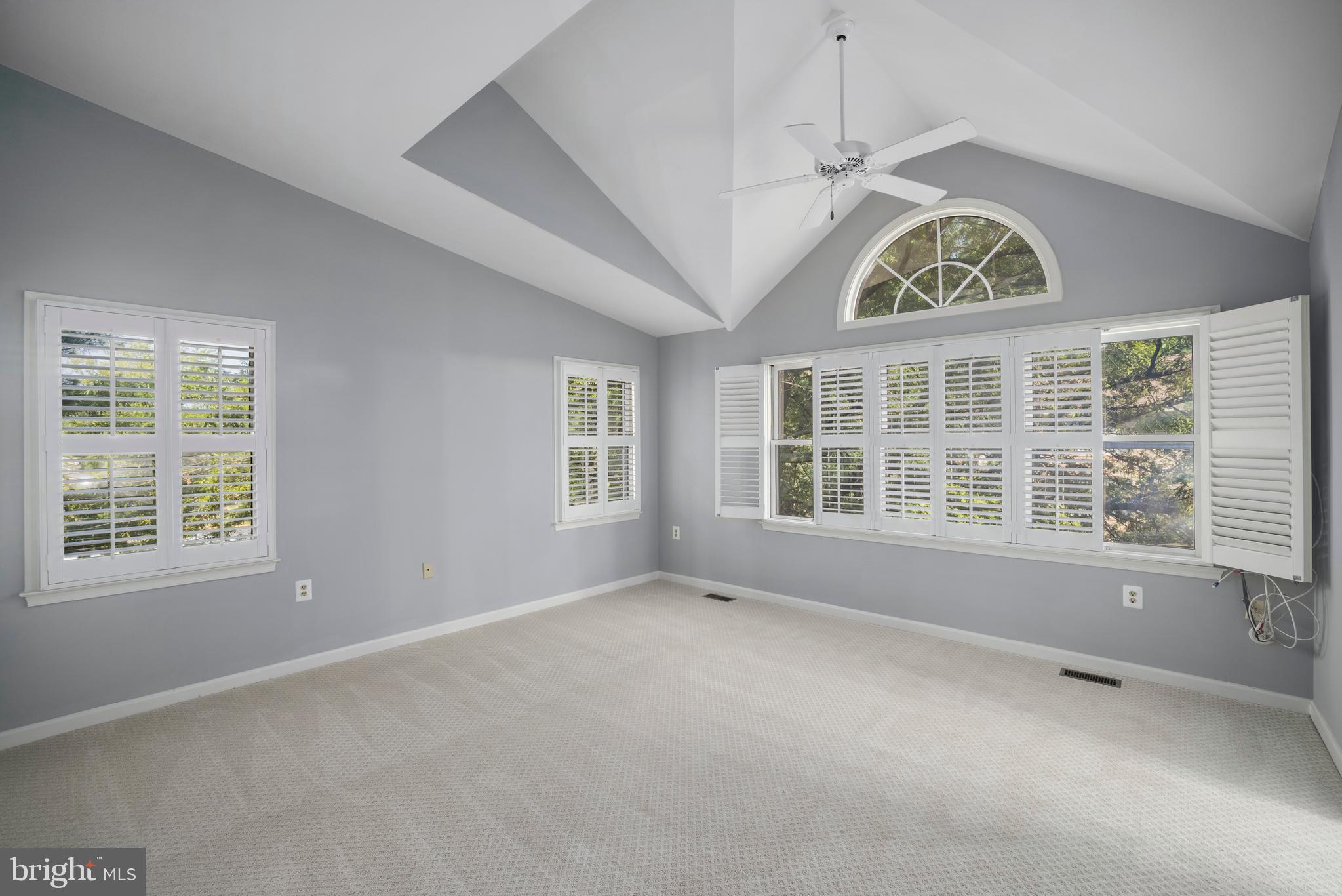 OAKTON CREST - Residential