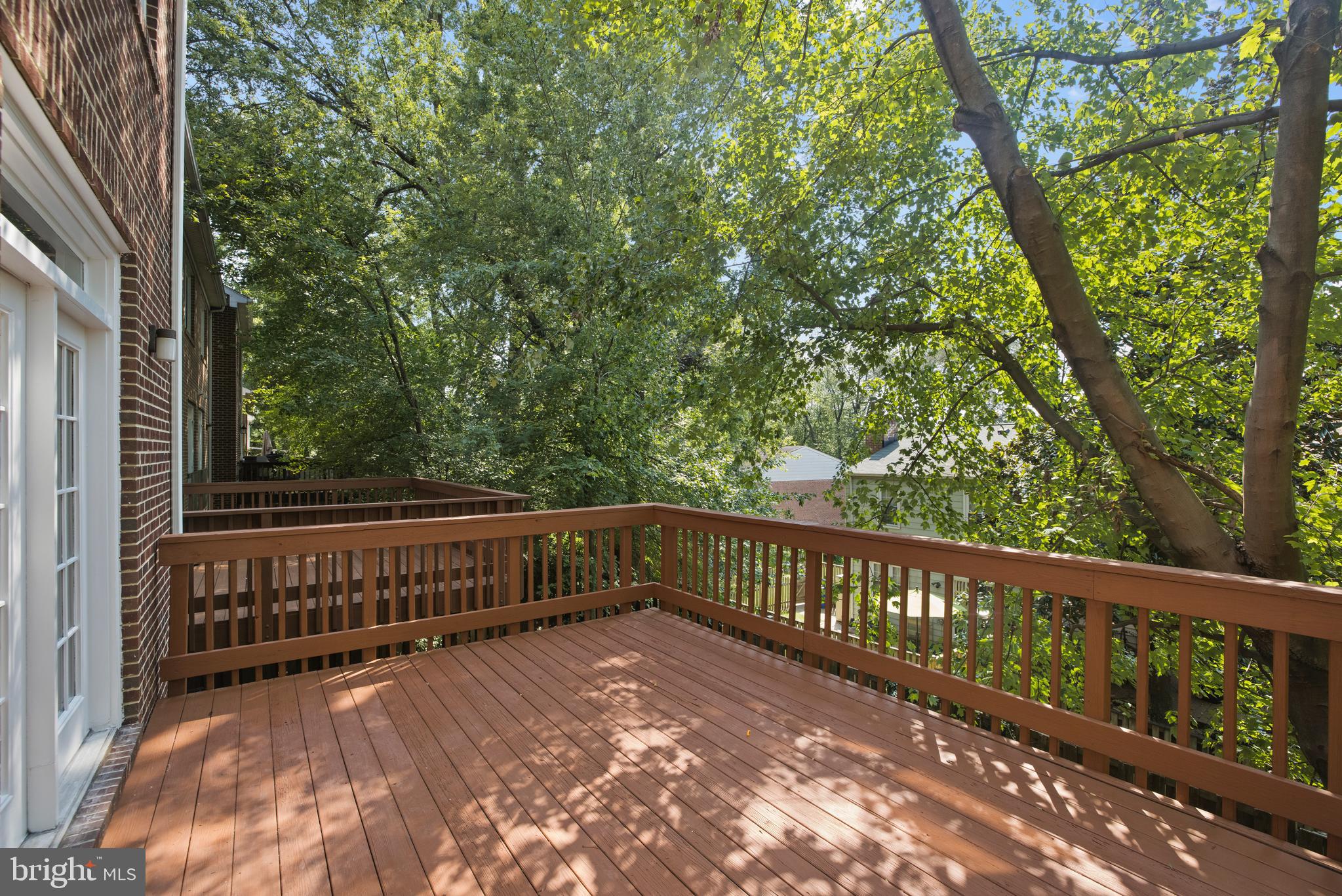 OAKTON CREST - Residential