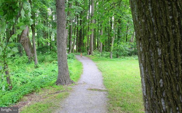 OAKTON CREST - Residential