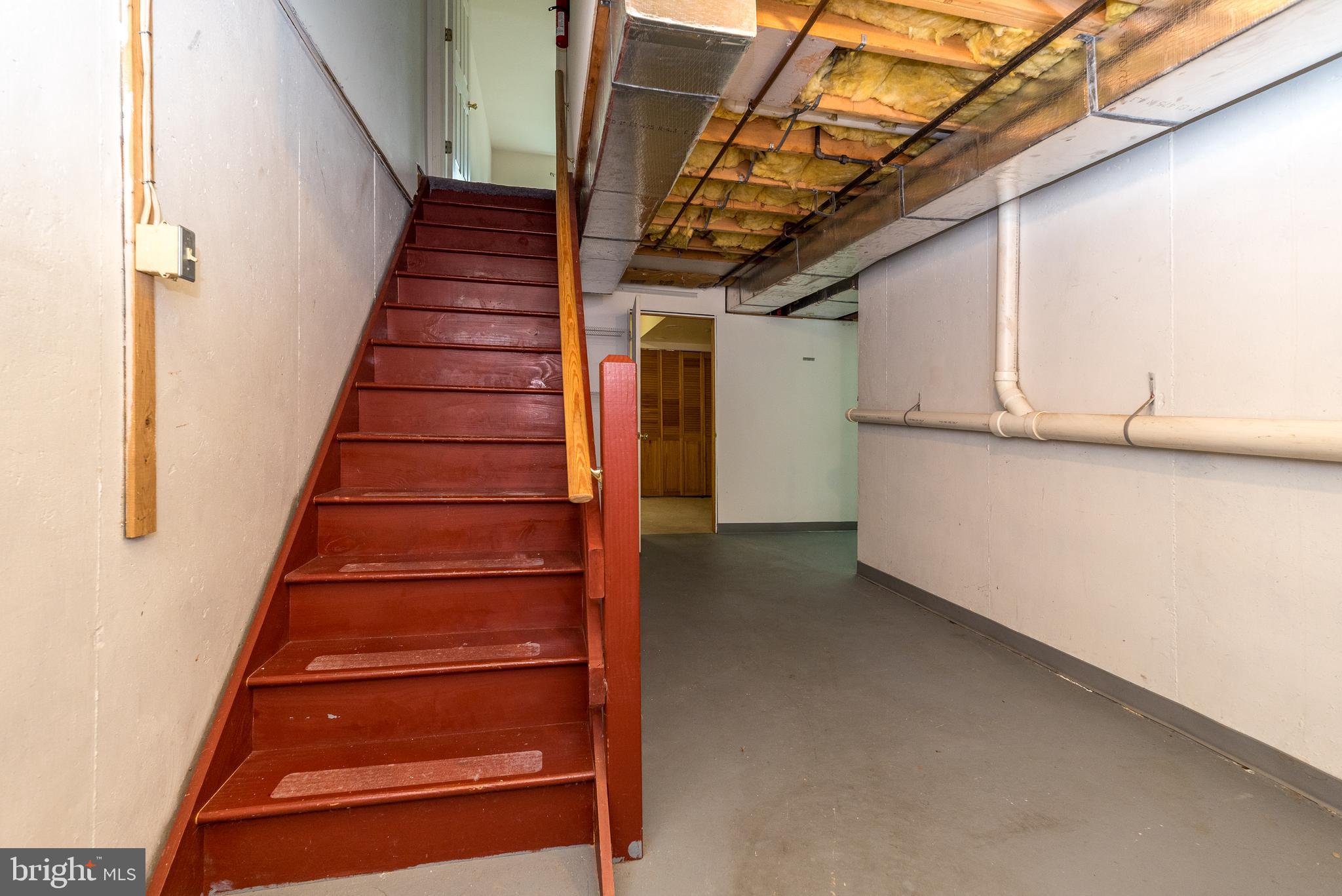STRAWBERRY FIELDS - Residential