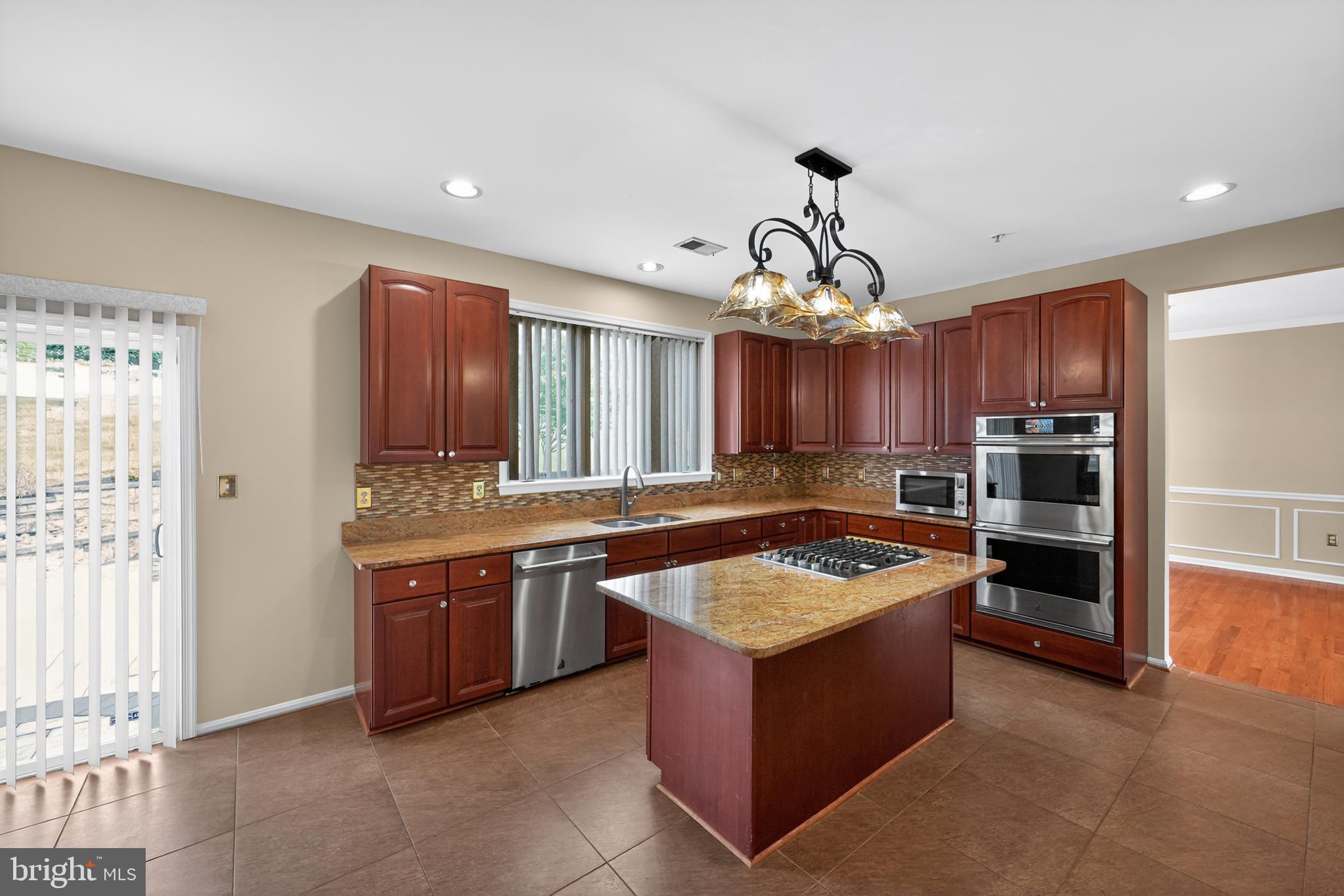 PERRYWOOD - Residential