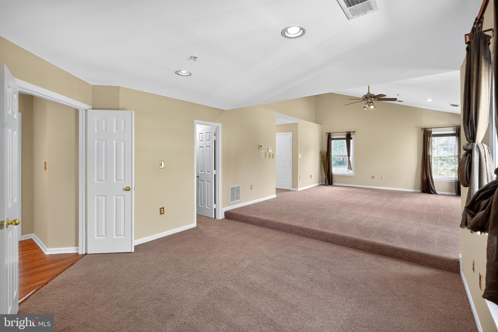 PERRYWOOD - Residential