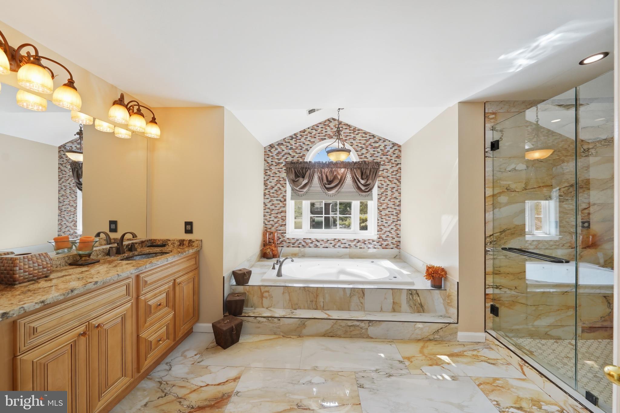 PERRYWOOD - Residential