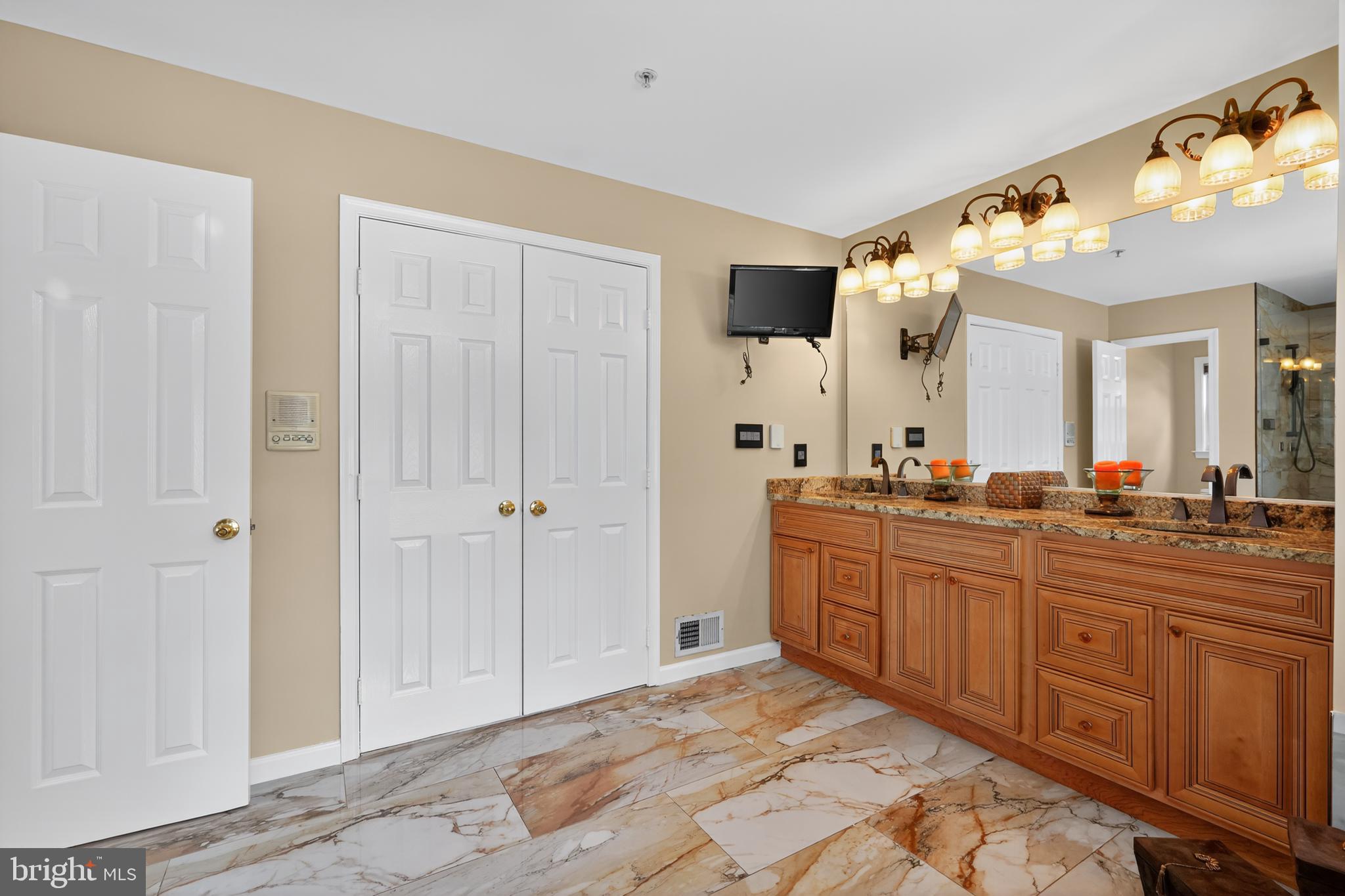 PERRYWOOD - Residential