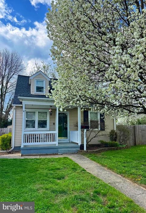 Photo of 303 Willow Avenue, FREDERICK, MD 21701 (MLS # MDFR2079550)