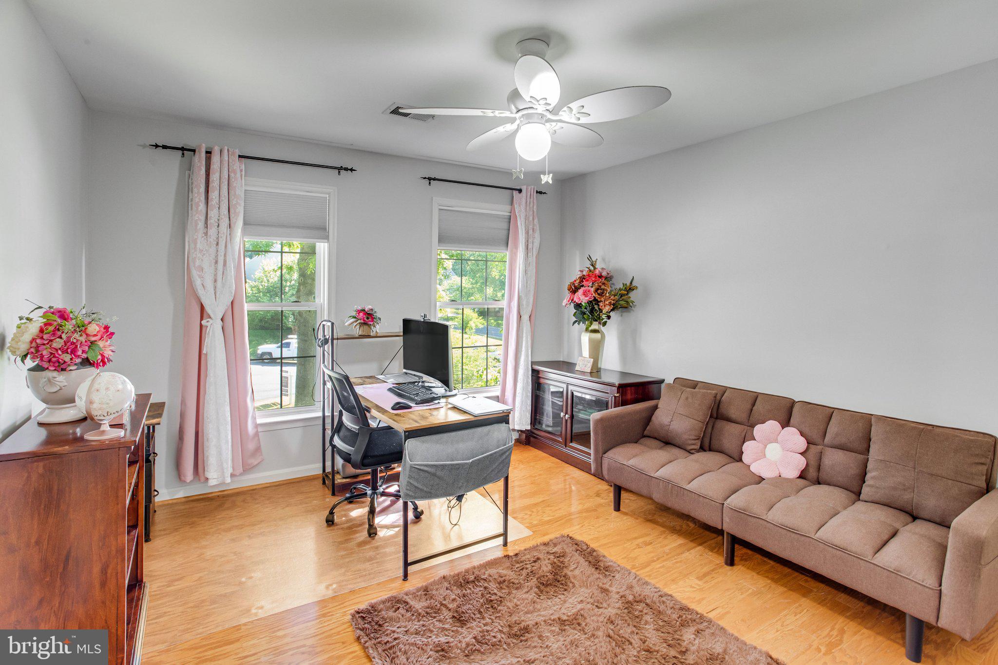 MEADOWS OF MINNIEVILLE - Residential