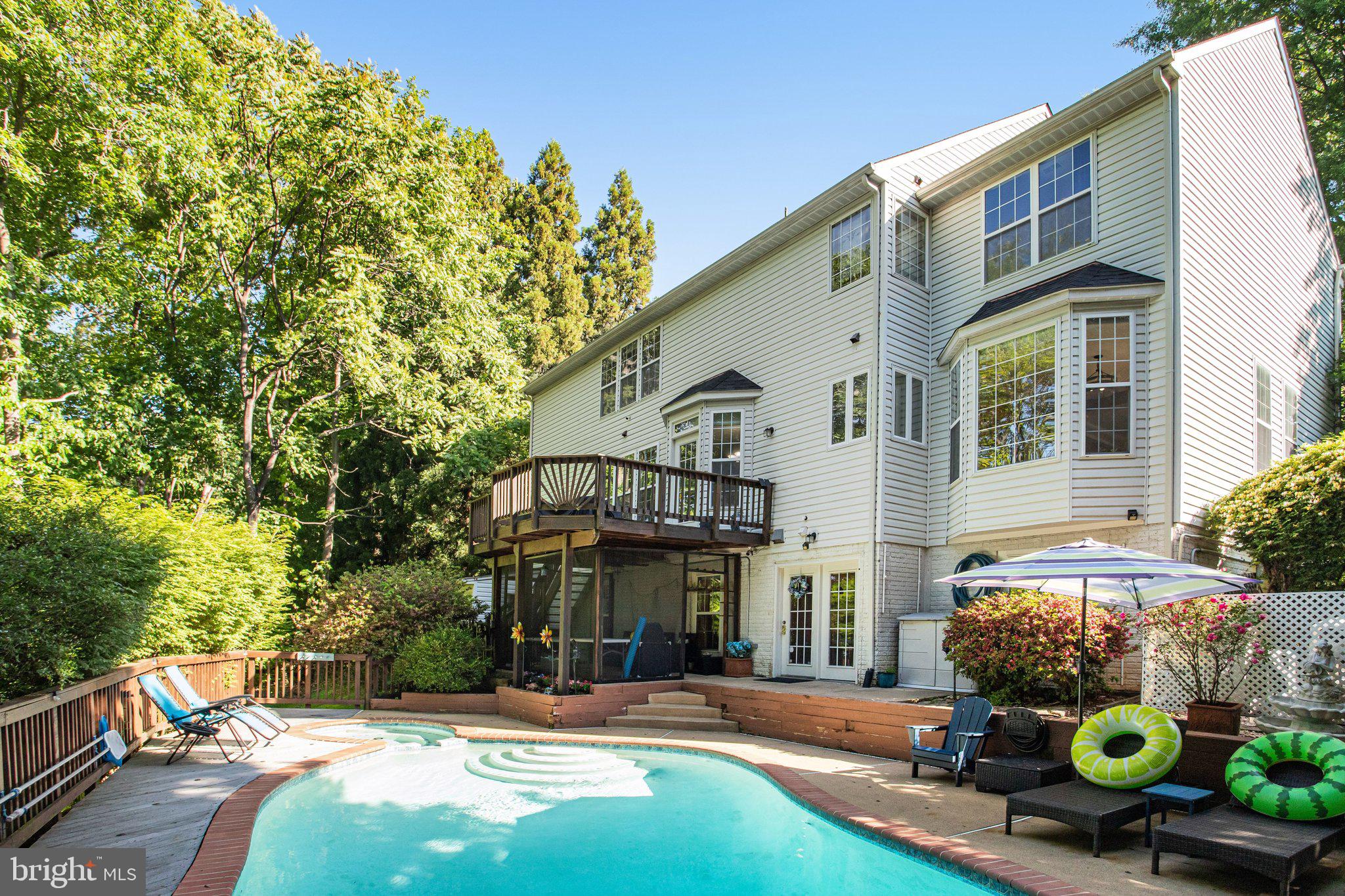 MEADOWS OF MINNIEVILLE - Residential
