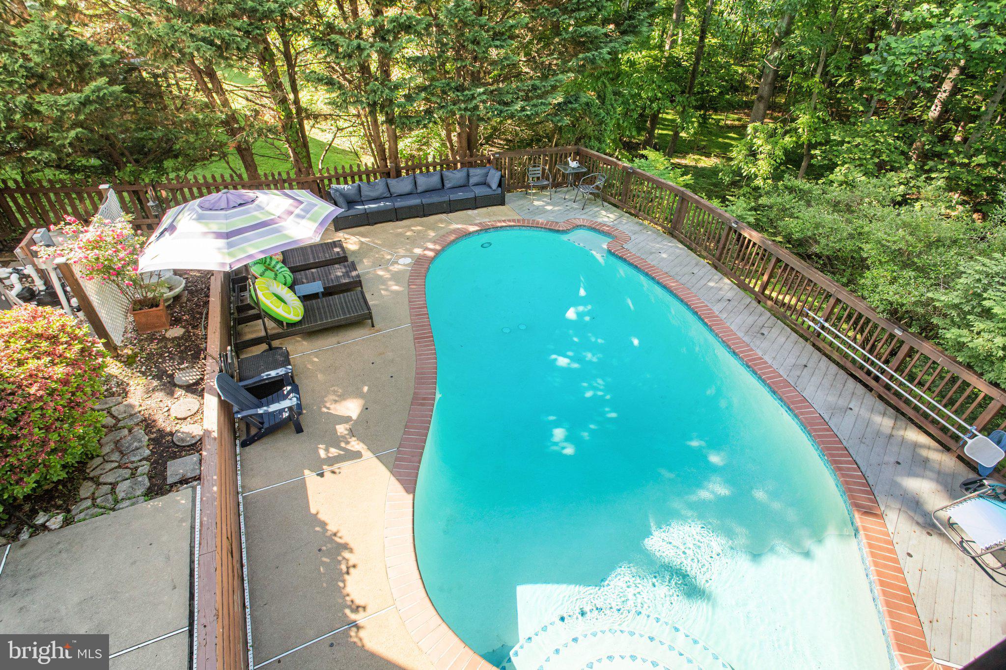 MEADOWS OF MINNIEVILLE - Residential