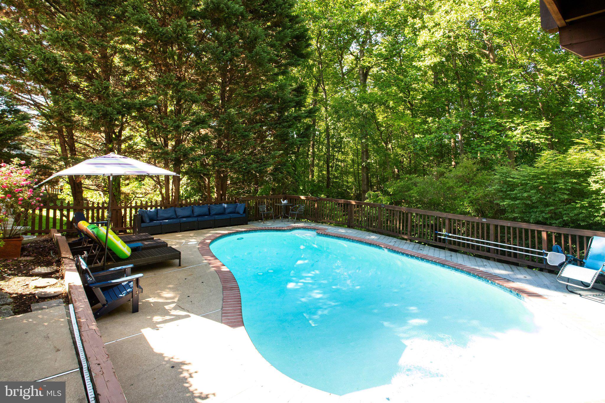 MEADOWS OF MINNIEVILLE - Residential