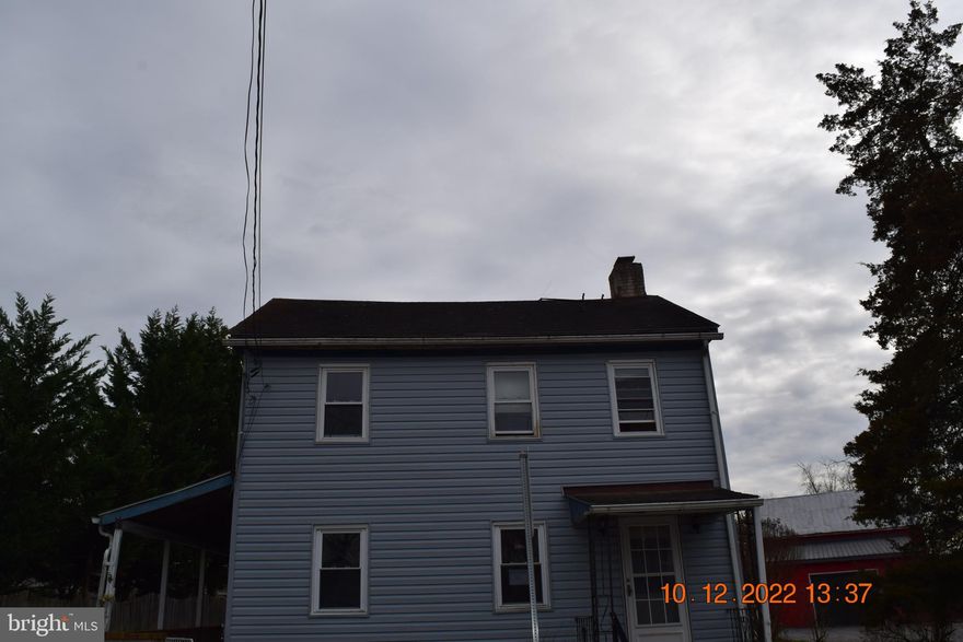 Investor Alert!! Property could be made into a 3br/2ba with the right contractor.     Comps with 3/2 would support 275-300

Located in the quaint rural town of Harney, this charming 2 story still retains it’s period charm. Off street parking and nice private patio. Kitchen with large eating area. Living room features decorative fireplace mantel and columns. Upper level could accommodate a variety of floor plans and room uses. Roomy full bathroom. Aggressively priced for a single family home !