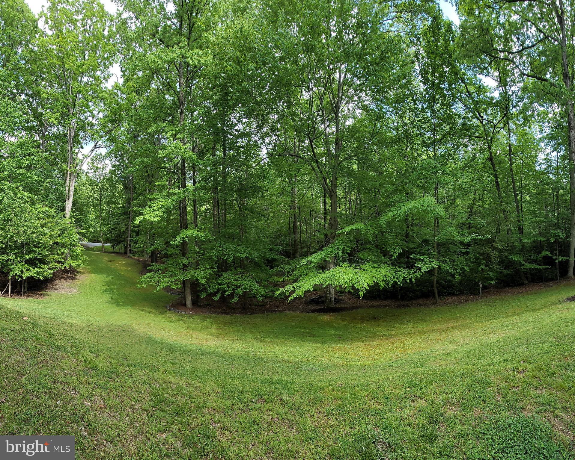 COVE POINT WOODS - Residential