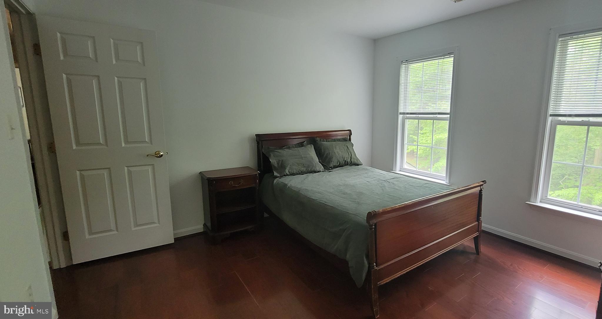 COVE POINT WOODS - Residential