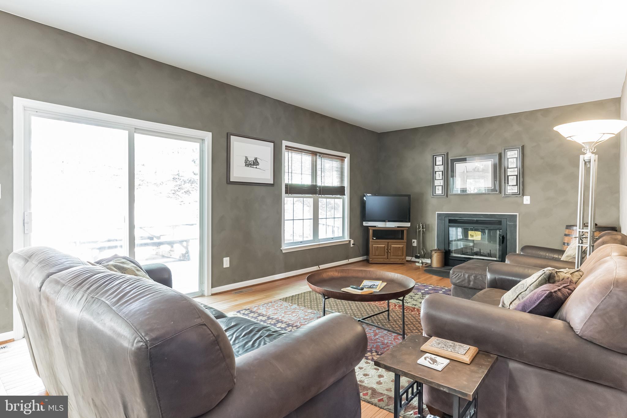 COVE POINT WOODS - Residential