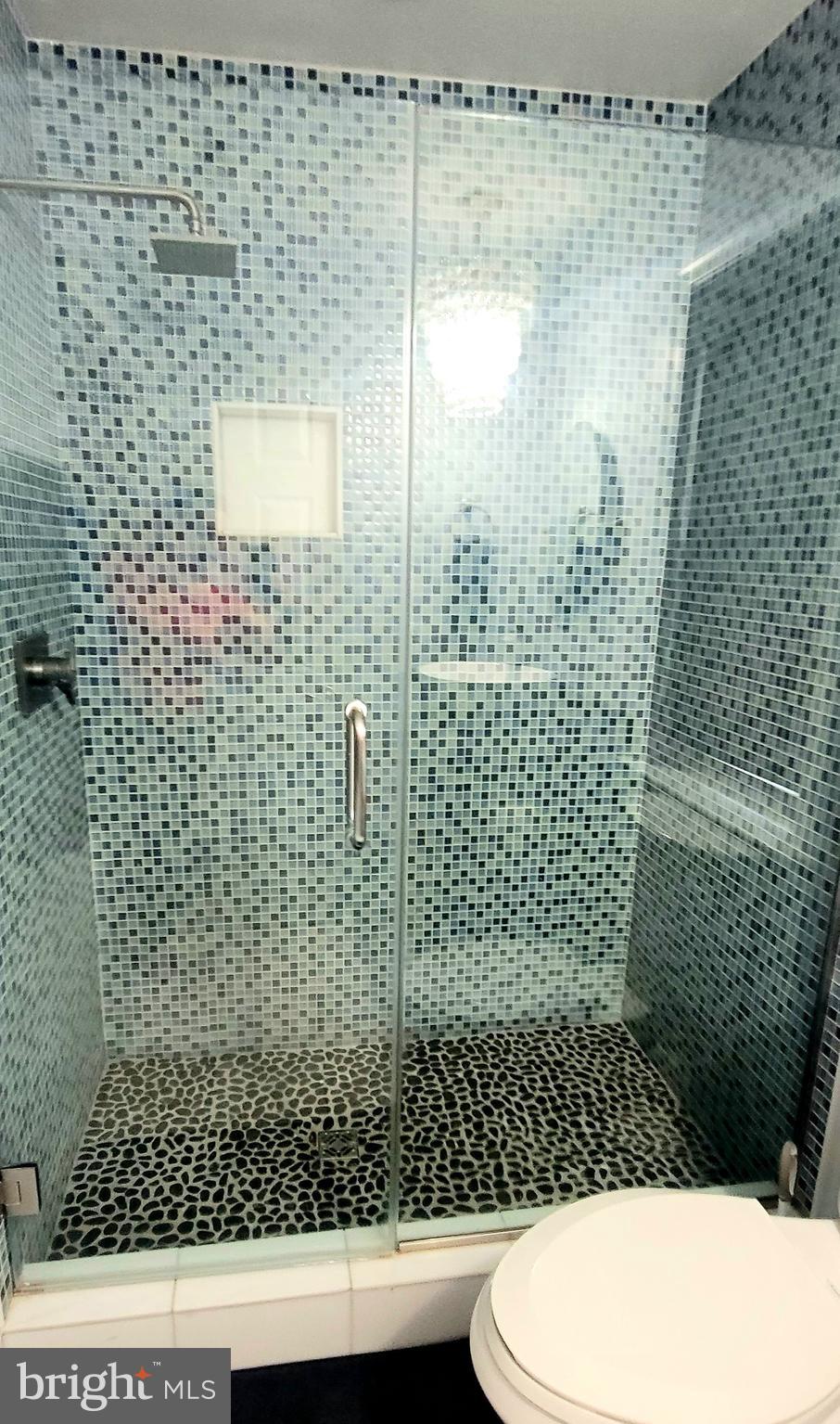 COVE POINT WOODS - Residential