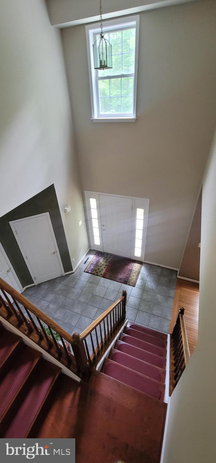 COVE POINT WOODS - Residential