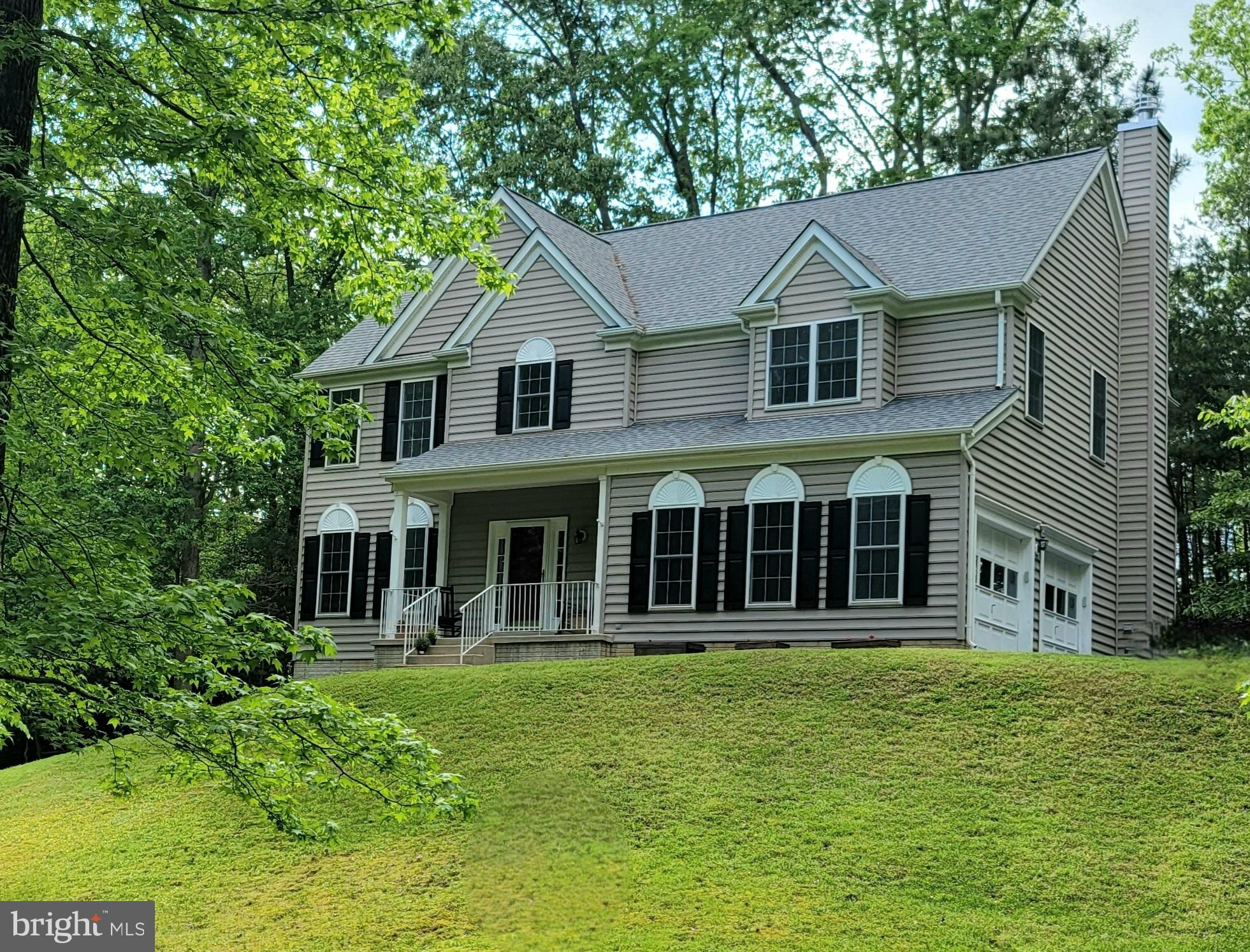 COVE POINT WOODS - Residential