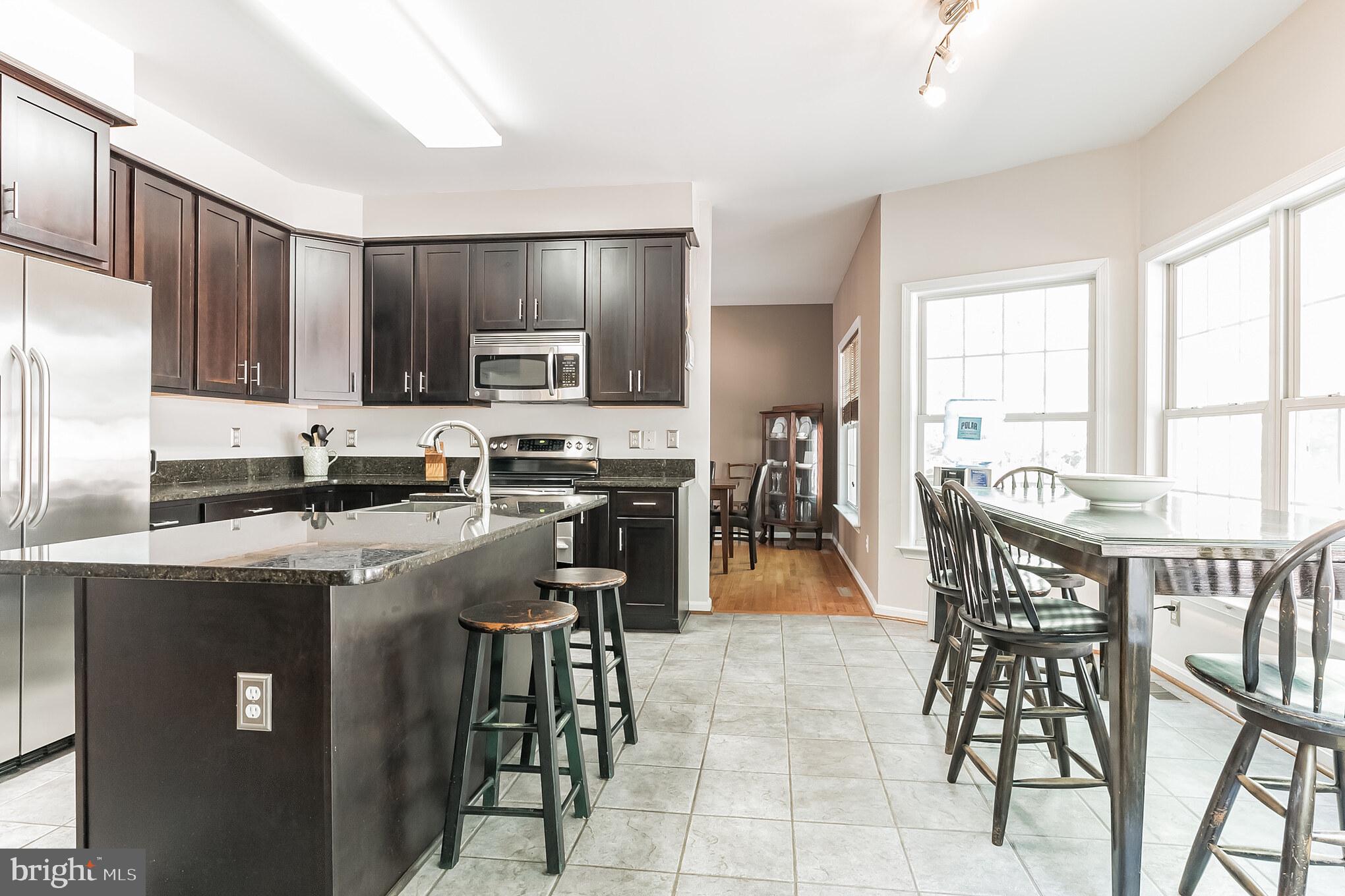 COVE POINT WOODS - Residential