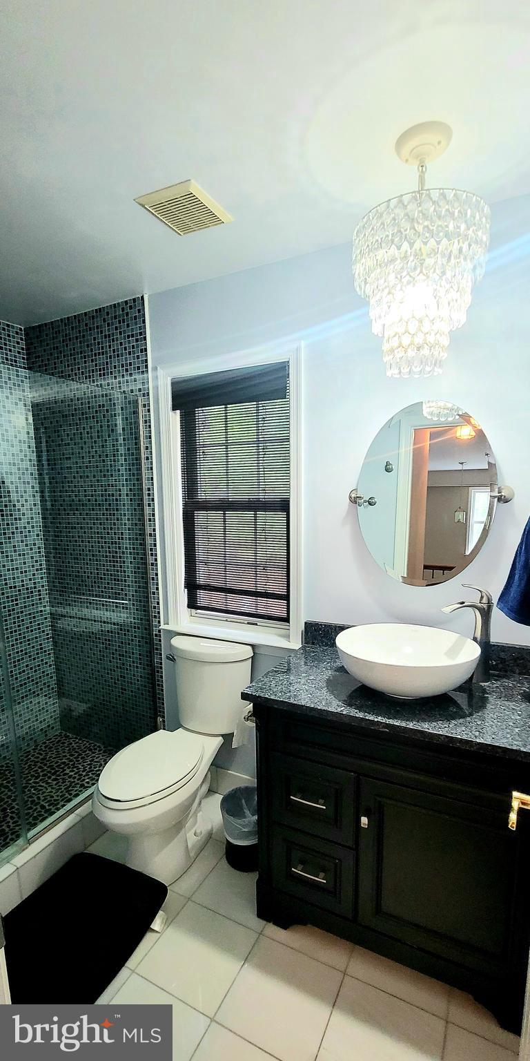 COVE POINT WOODS - Residential