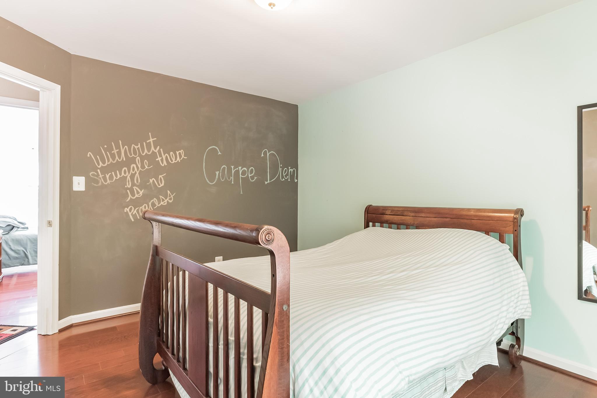 COVE POINT WOODS - Residential