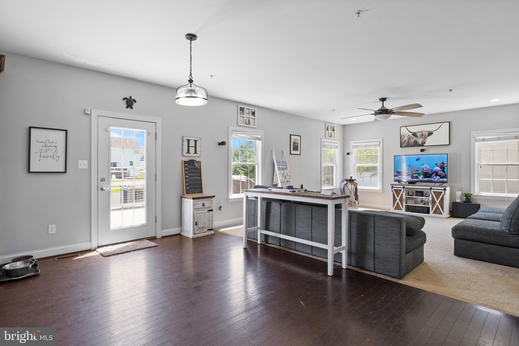 ESTATES AT JOY CHAPEL - Residential