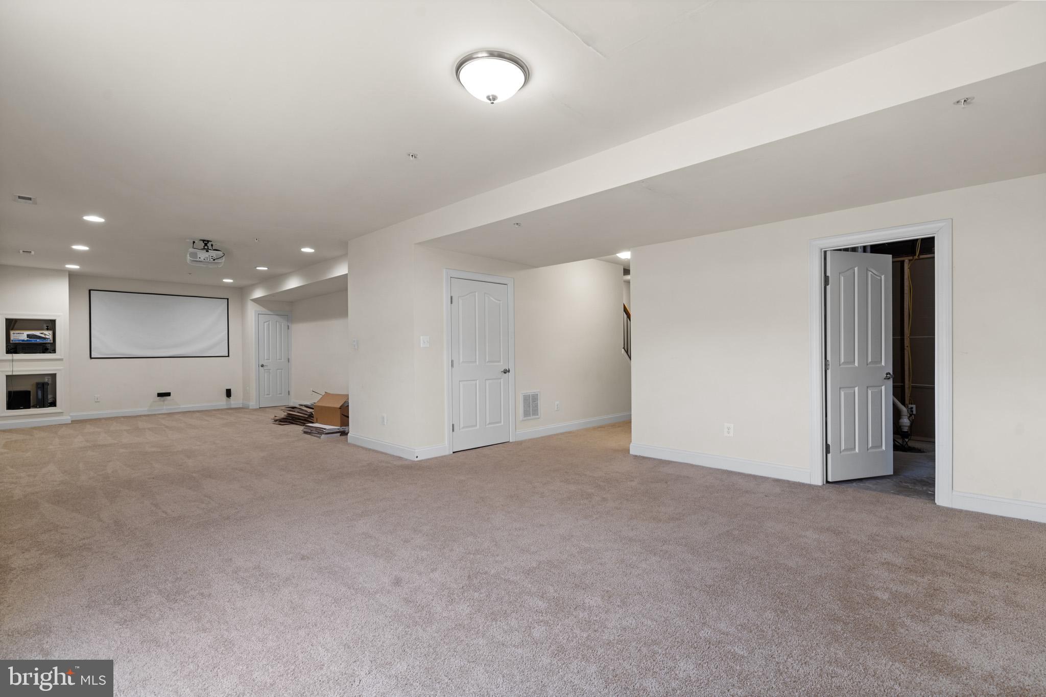 ESTATES AT JOY CHAPEL - Residential