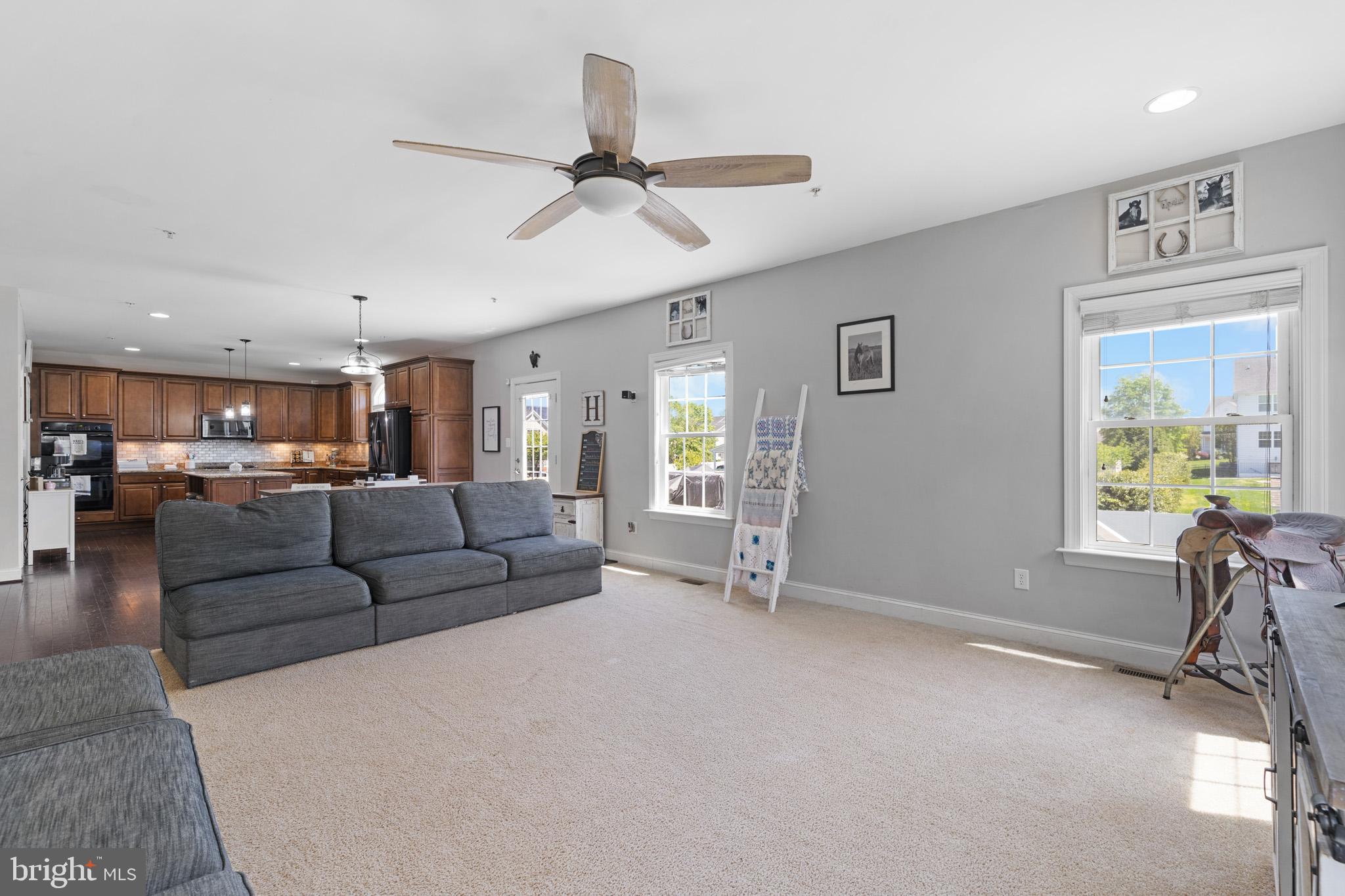 ESTATES AT JOY CHAPEL - Residential