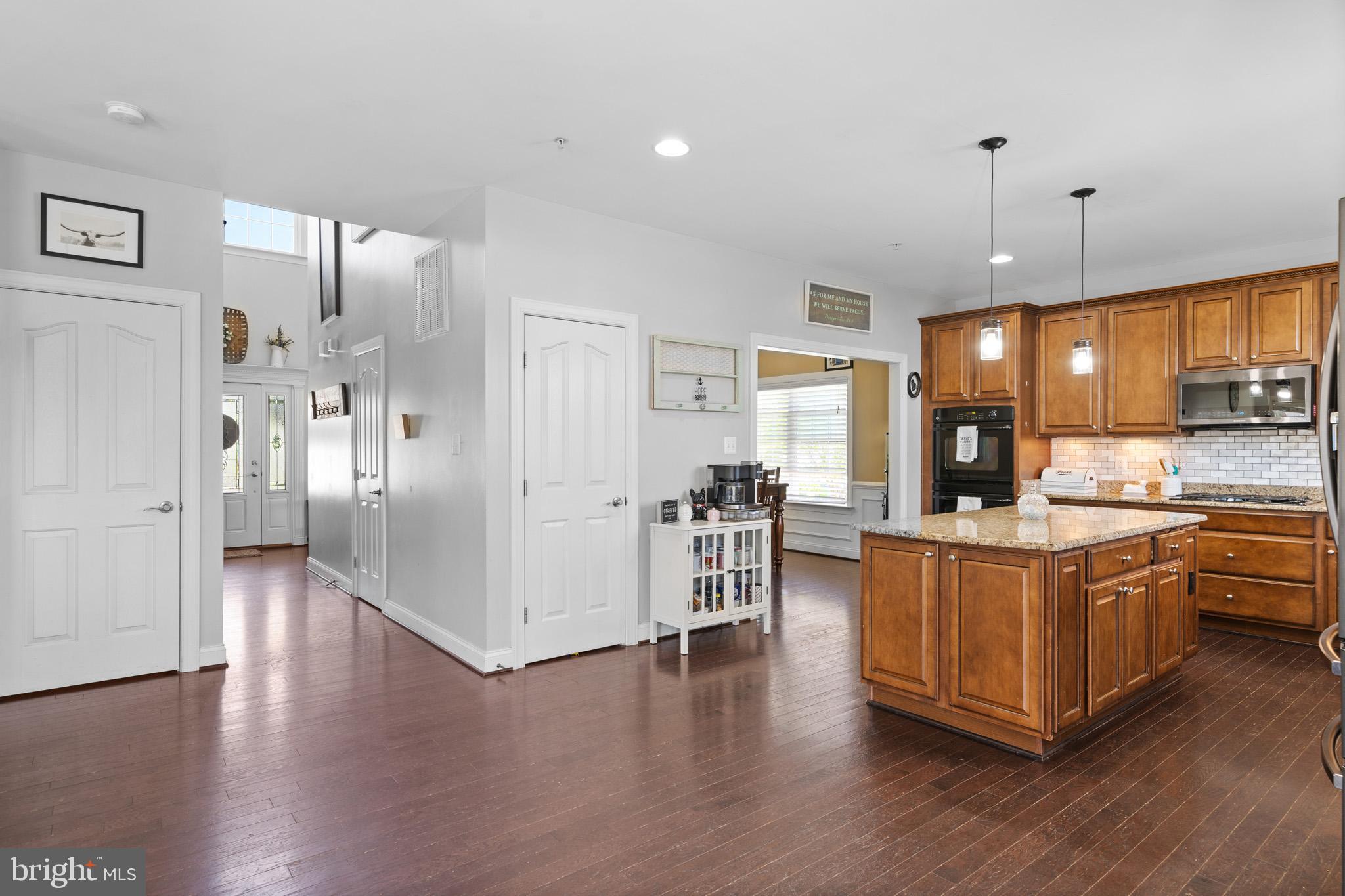 ESTATES AT JOY CHAPEL - Residential