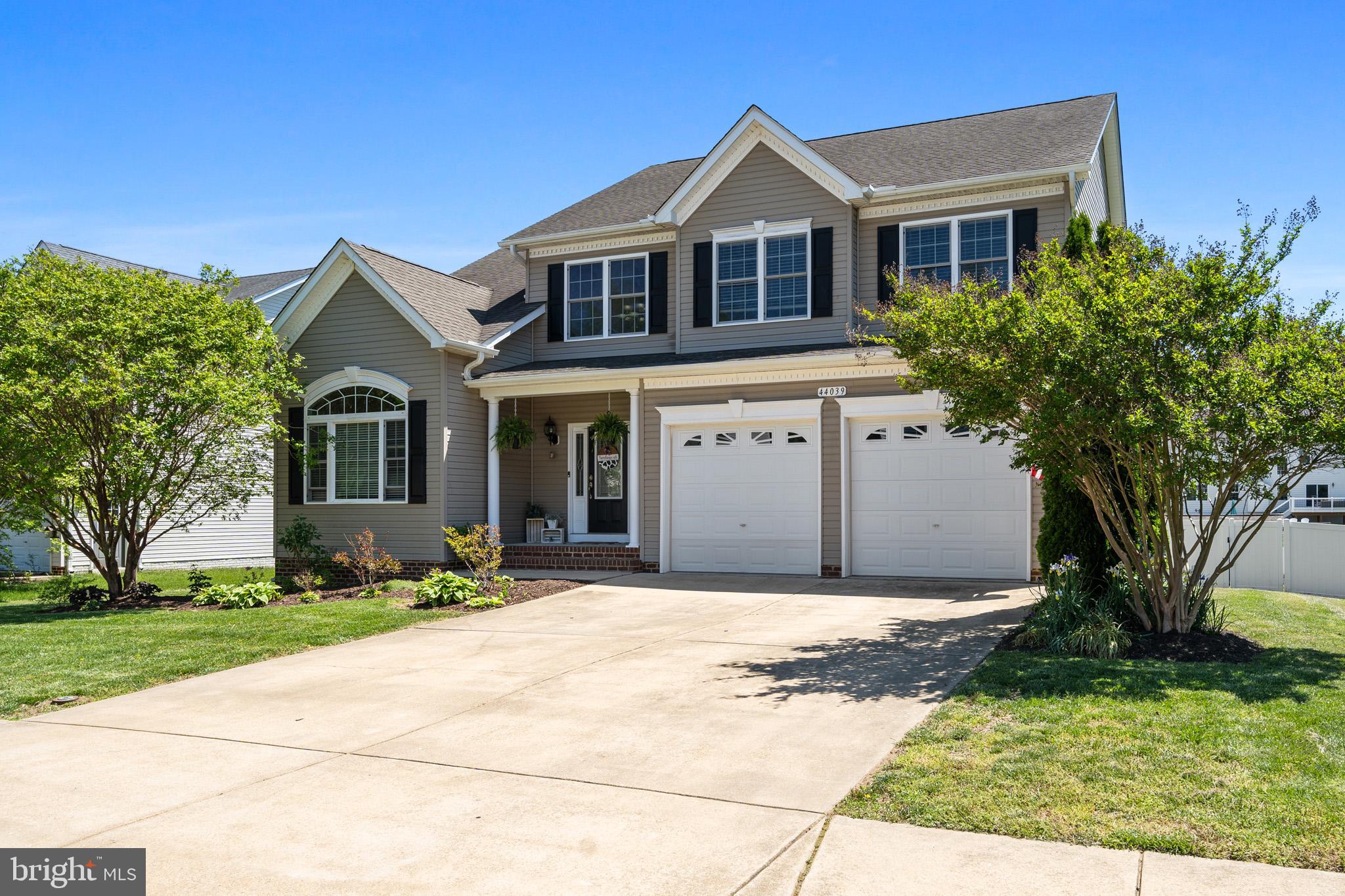 ESTATES AT JOY CHAPEL - Residential