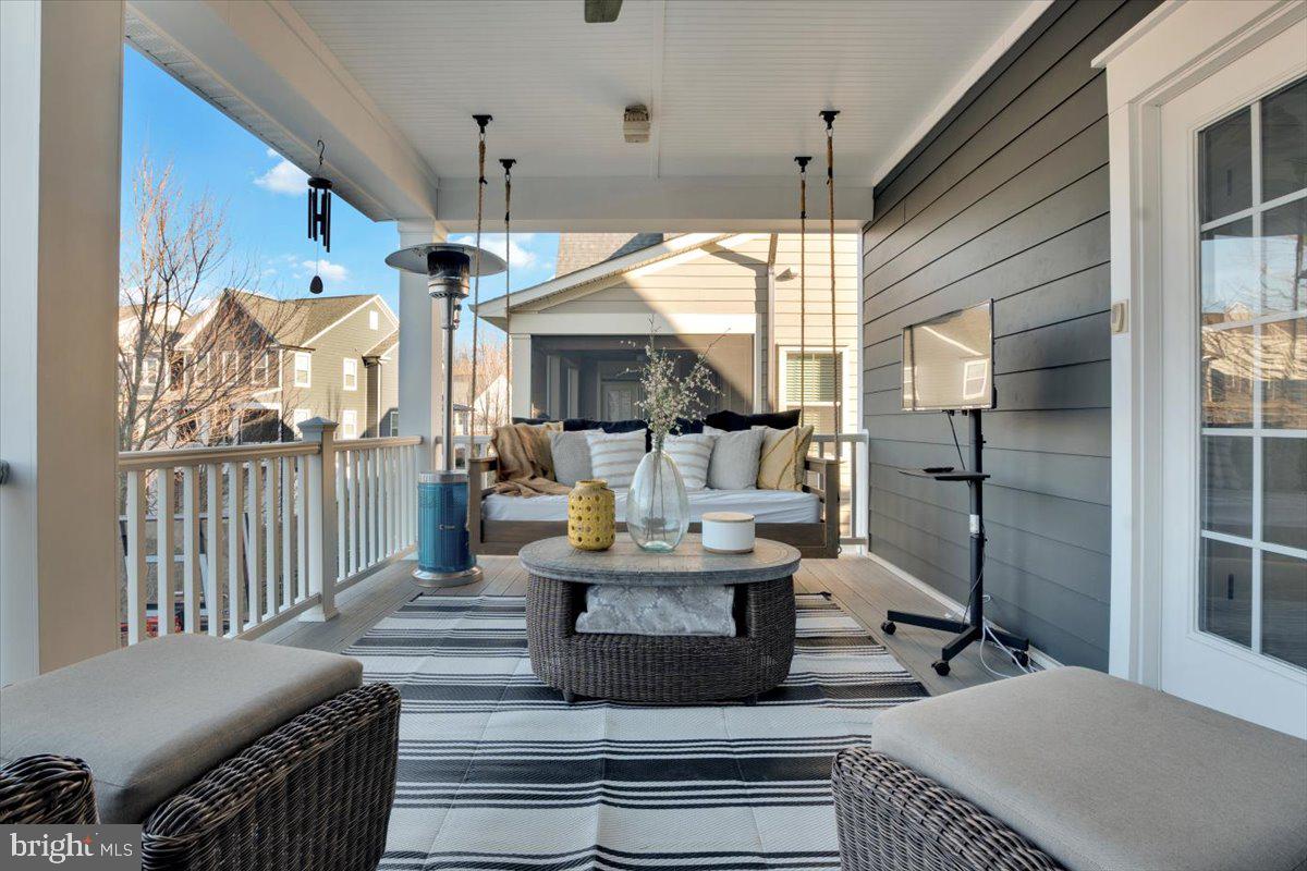 POTOMAC SHORES - Residential